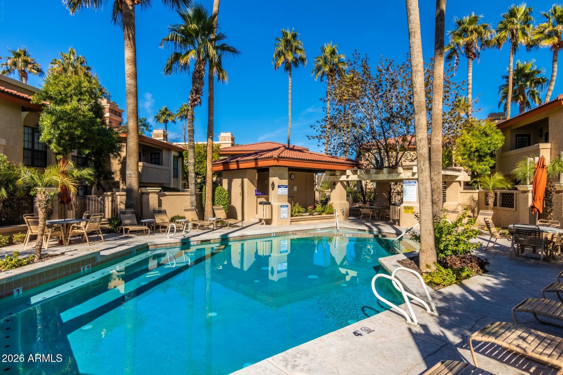 10410 N CAVE CREEK Road 2052