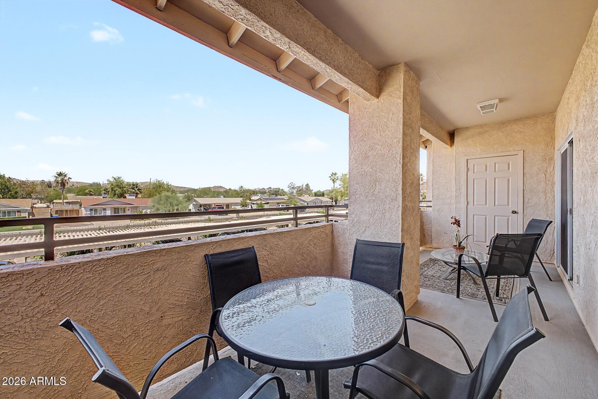 10410 N CAVE CREEK Road 2052