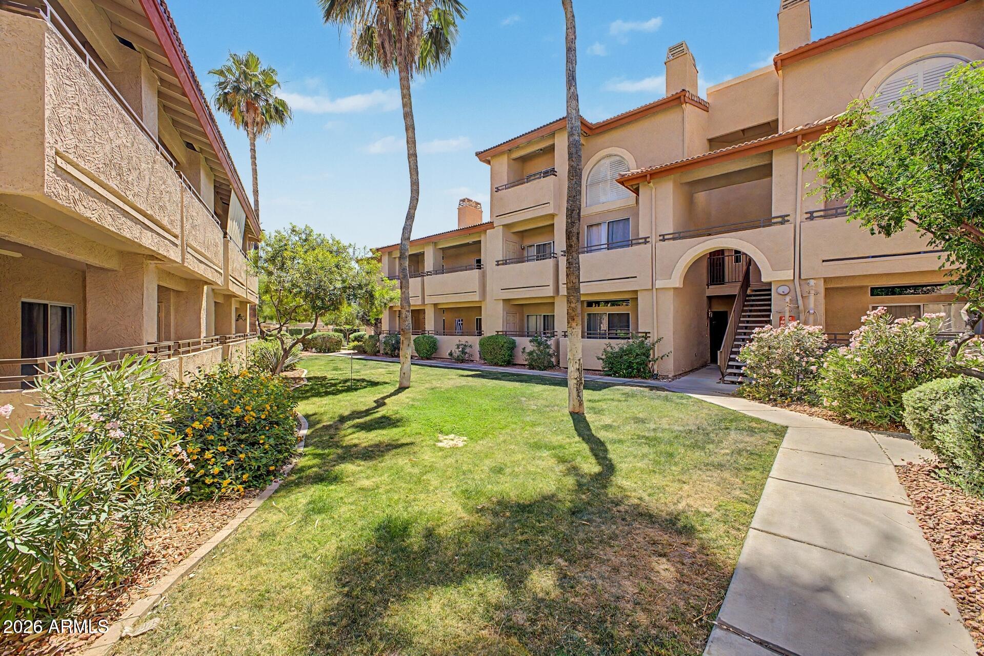 10410 N CAVE CREEK Road 2052