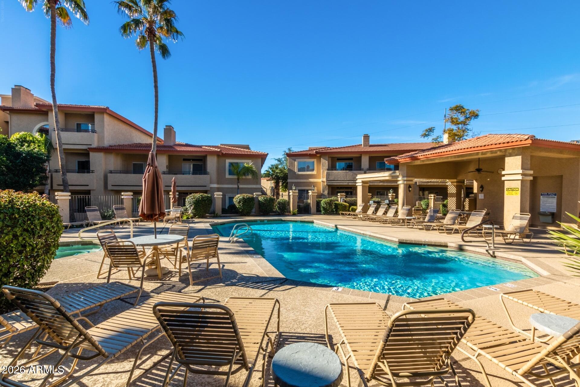 10410 N CAVE CREEK Road 2052