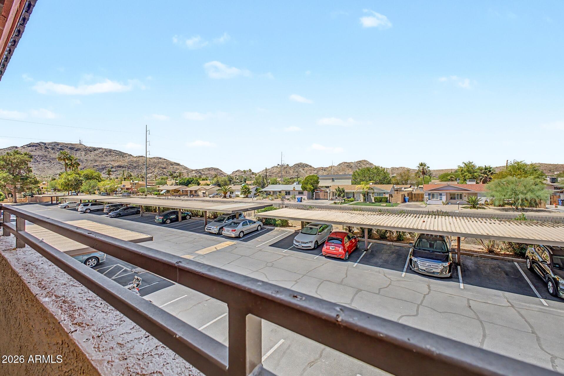 10410 N CAVE CREEK Road 2052