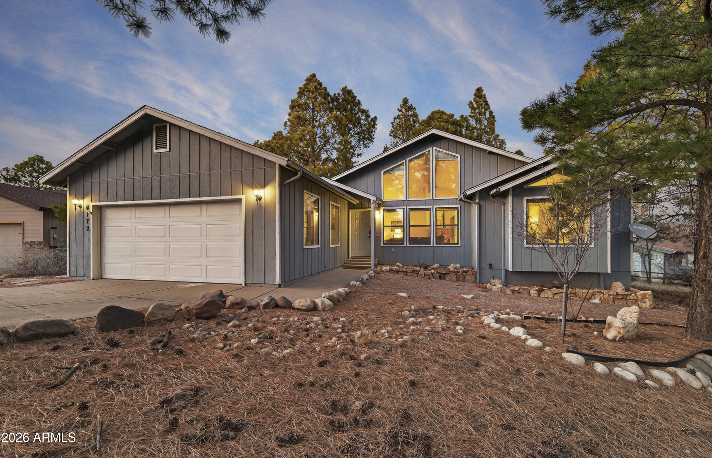 4172 E Broken Rock Loop