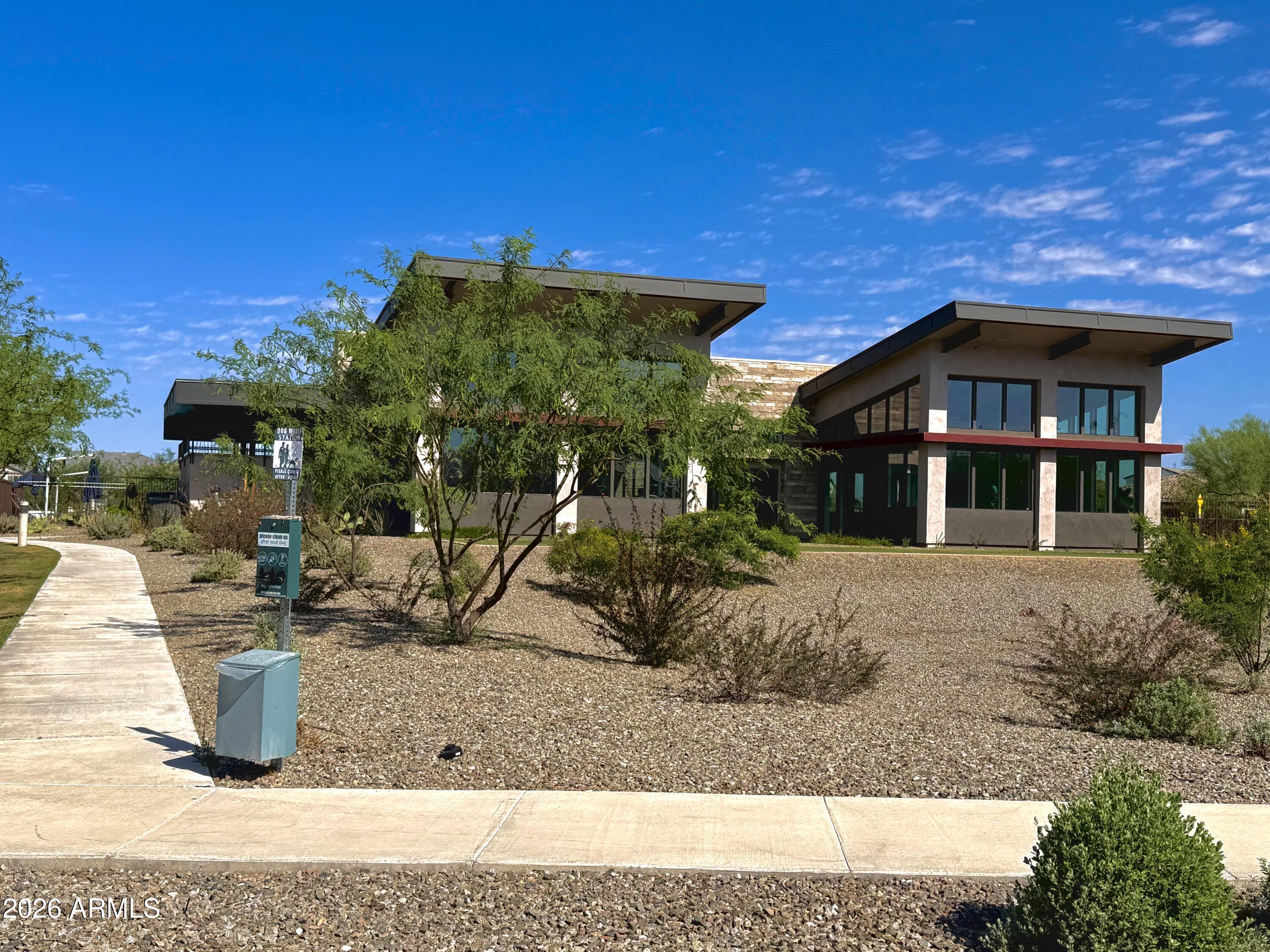 5844 E COVEY Lane