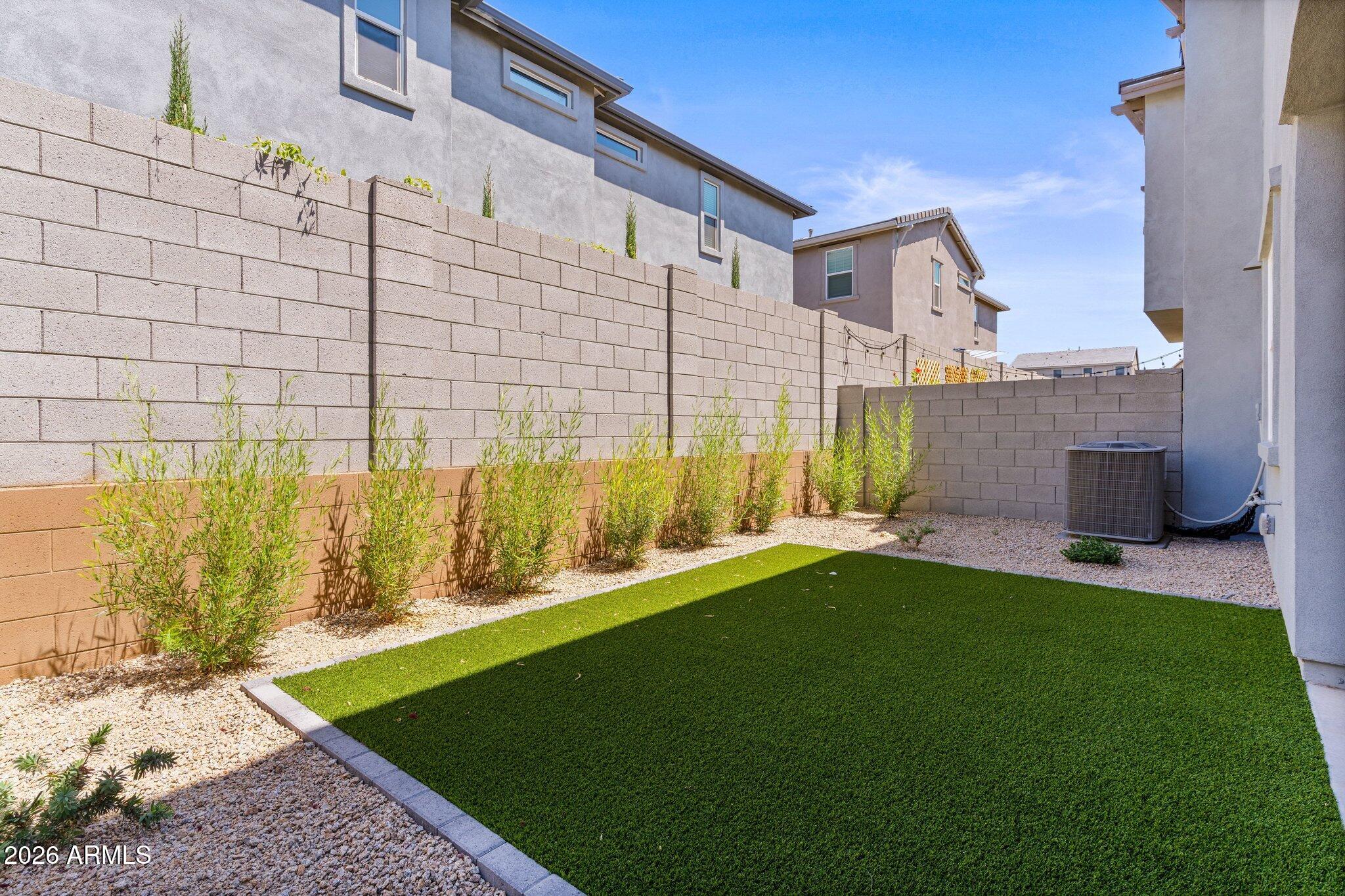 5844 E COVEY Lane