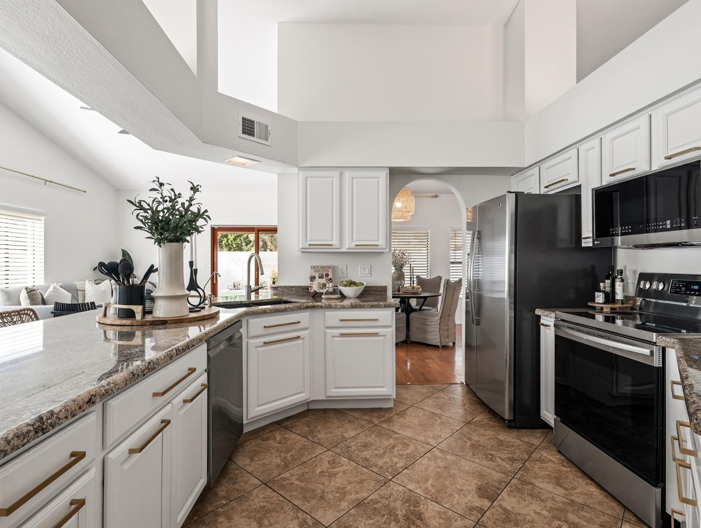 1110 N Gull Haven Court