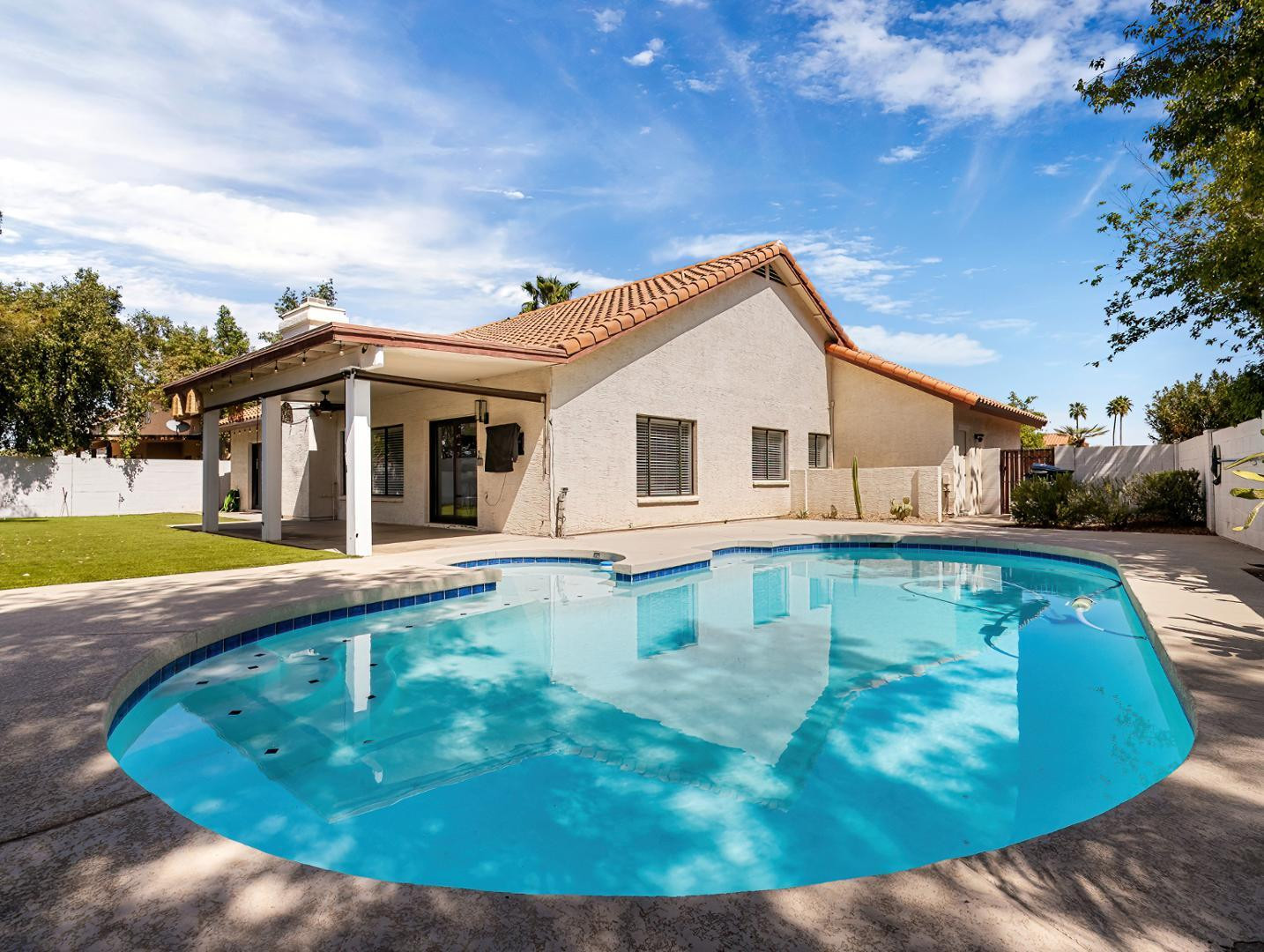 1110 N Gull Haven Court