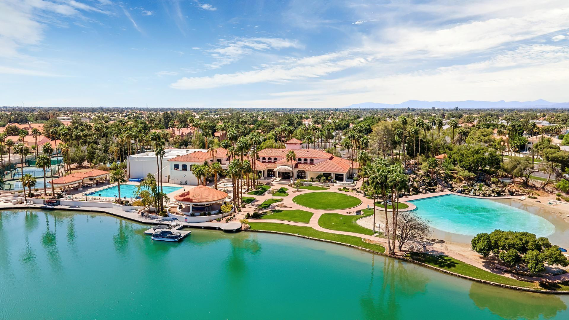 1110 N Gull Haven Court