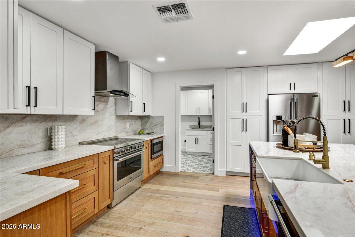 8337 E SHETLAND Trail