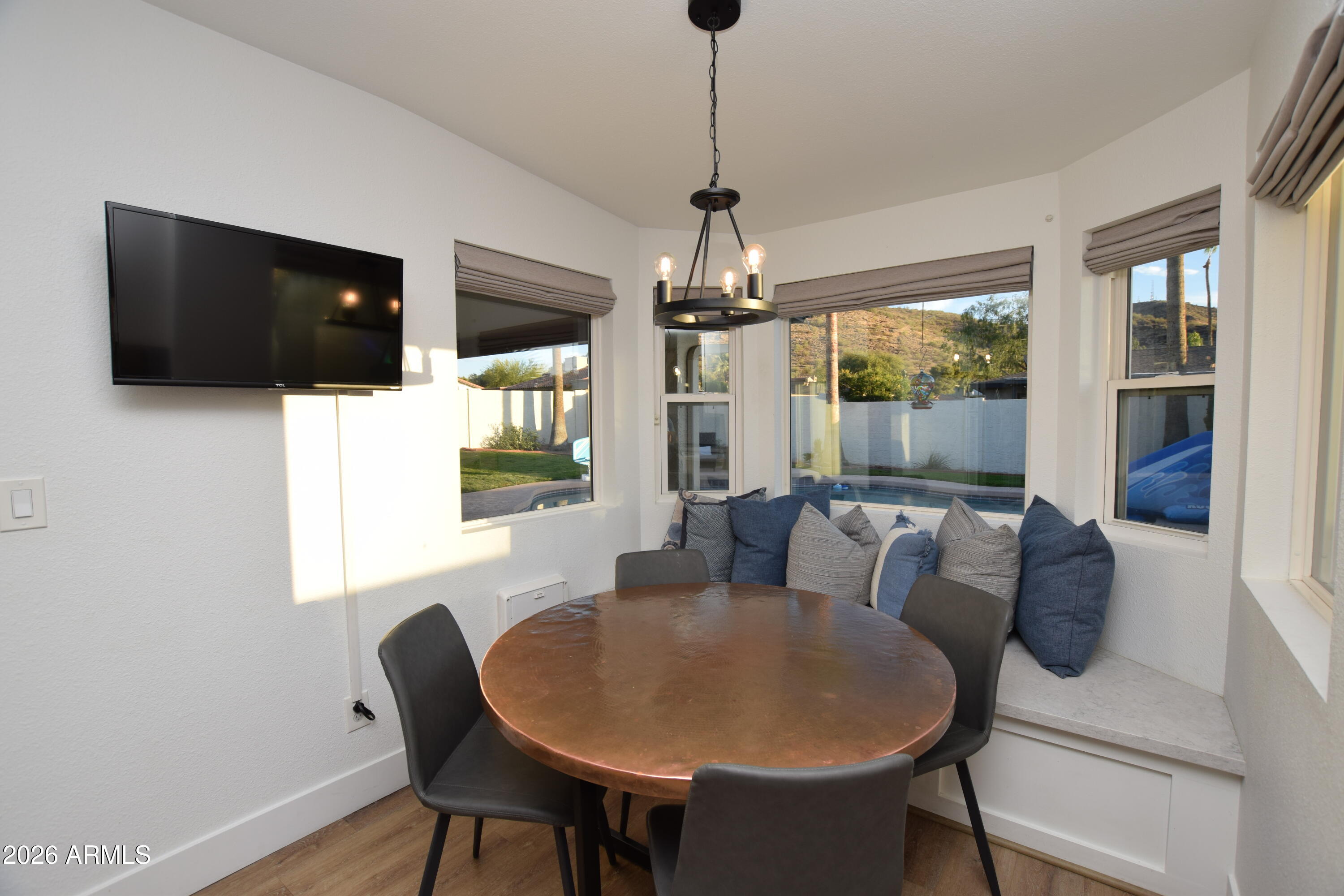 201 W PERSHING Avenue