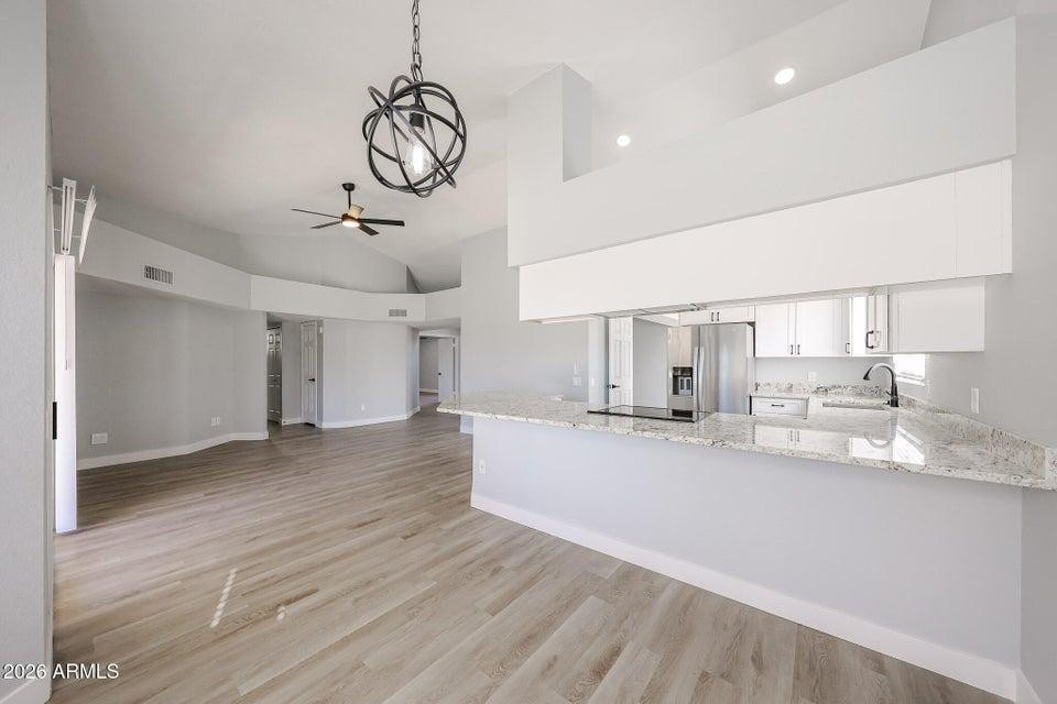 3951 E Waltann Lane