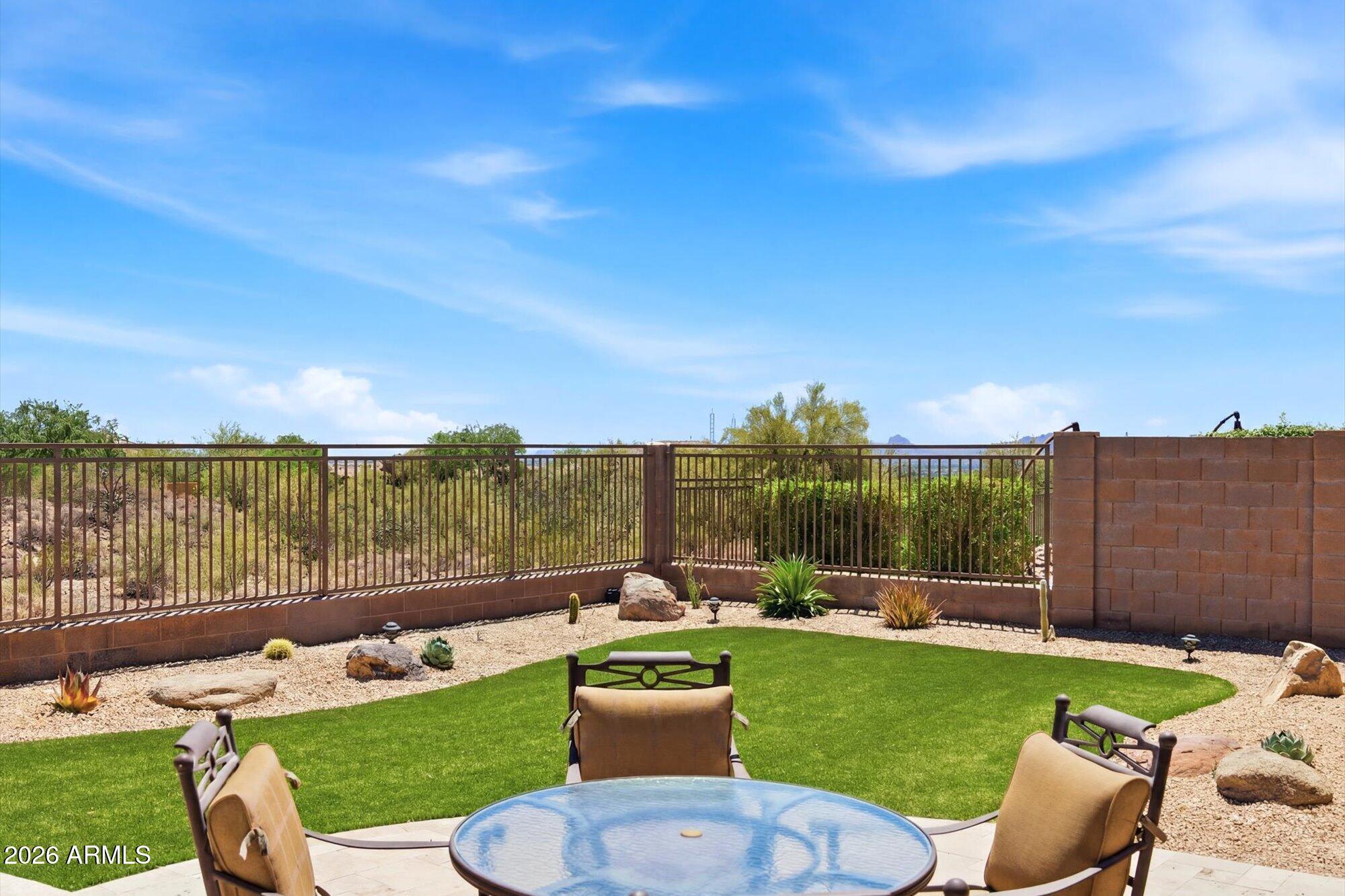 10659 E PALM RIDGE Drive