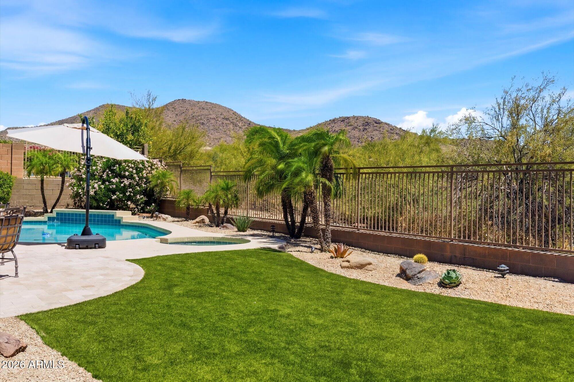 10659 E PALM RIDGE Drive