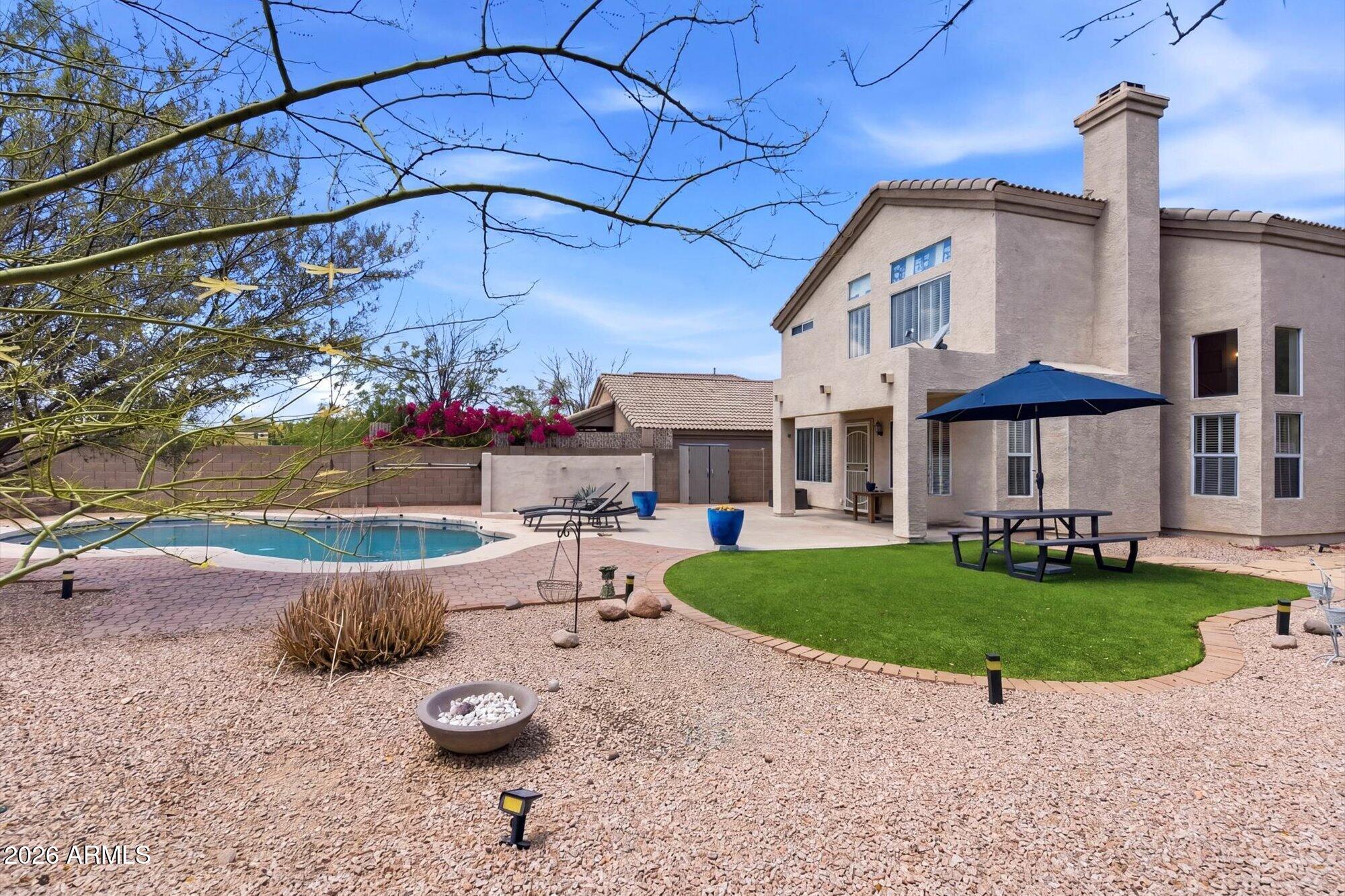 4325 E Milton Drive