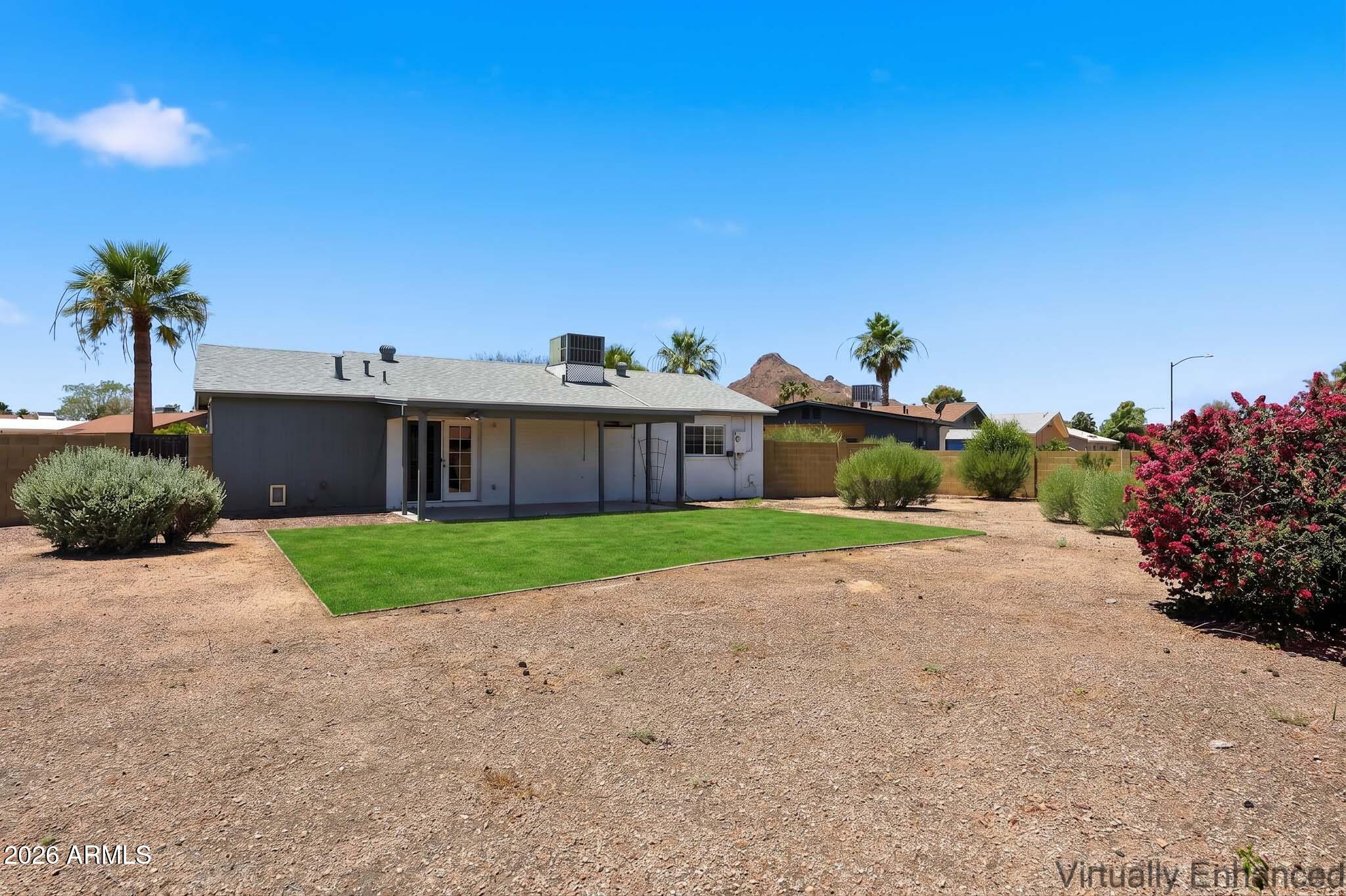 2310 E BETTY ELYSE Lane