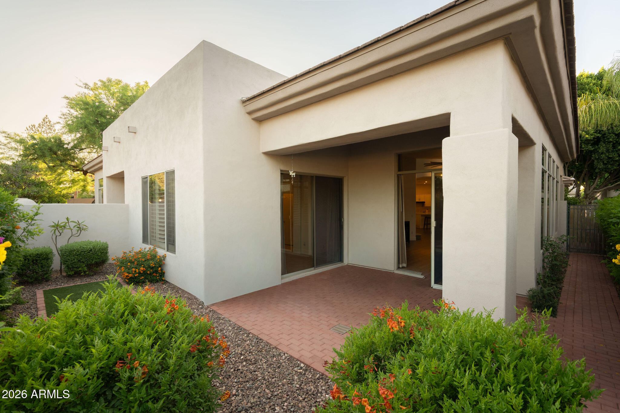 7259 E VAQUERO Drive