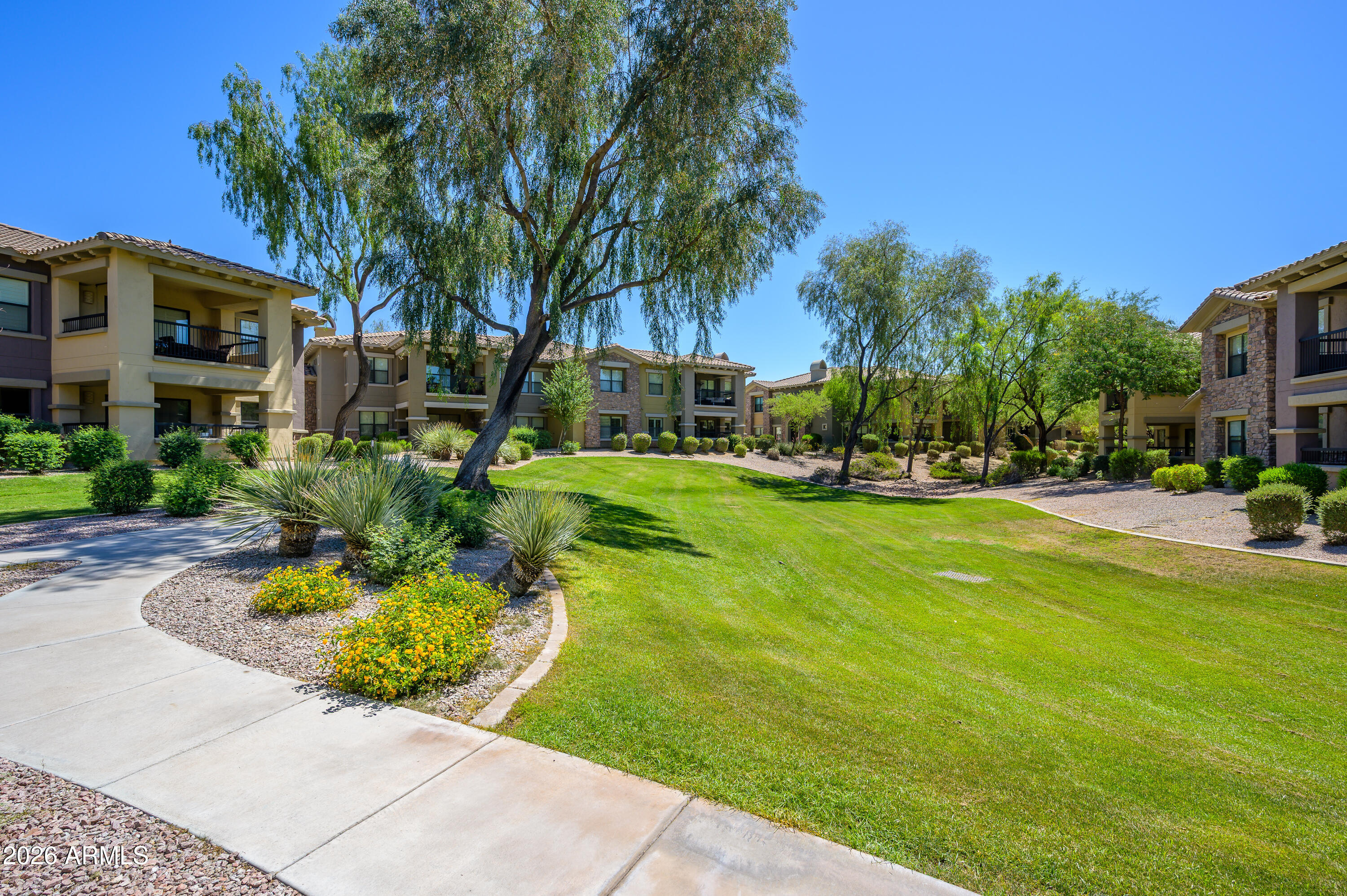 21320 N 56TH Street 2069