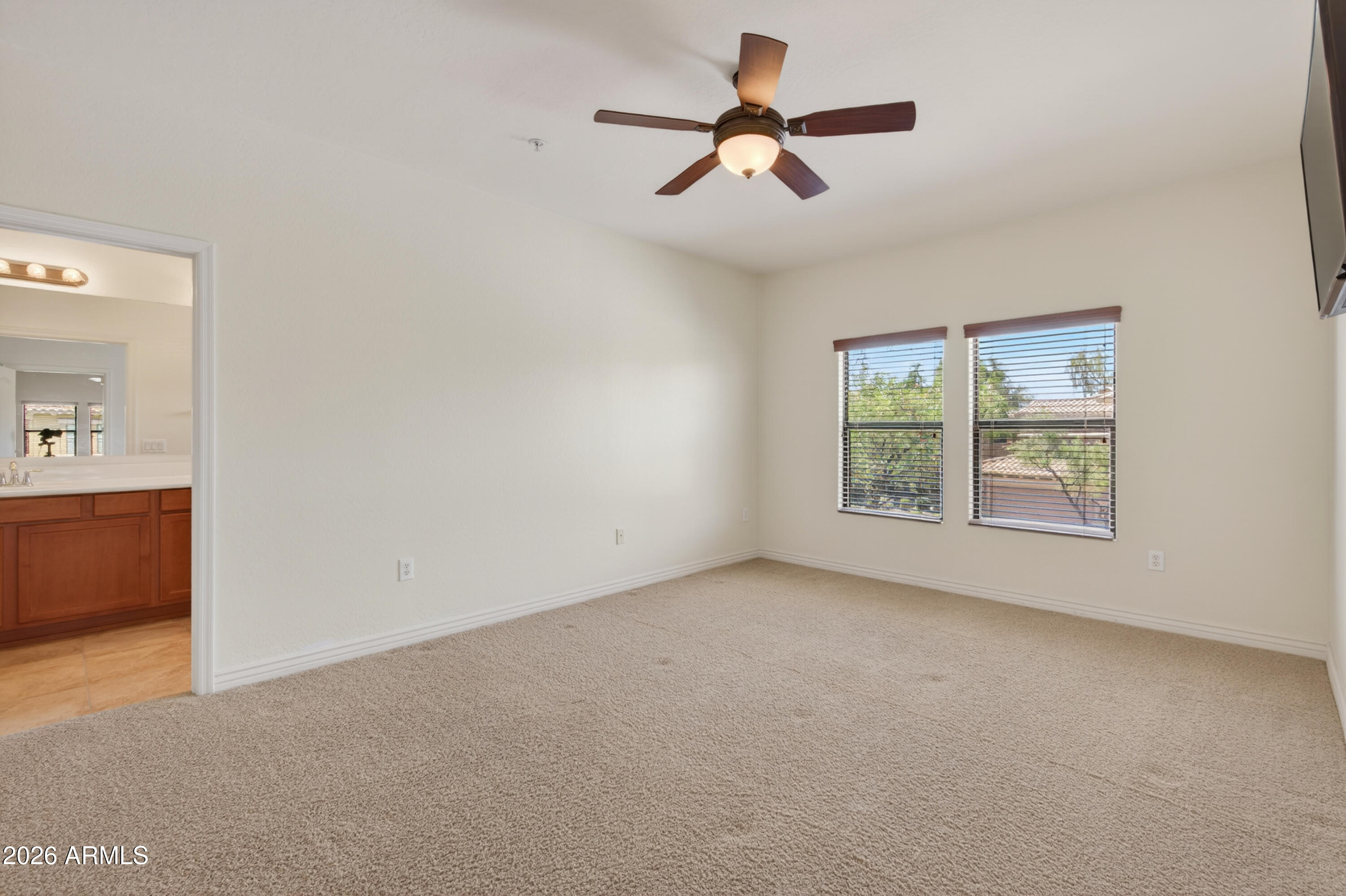 21320 N 56TH Street 2069
