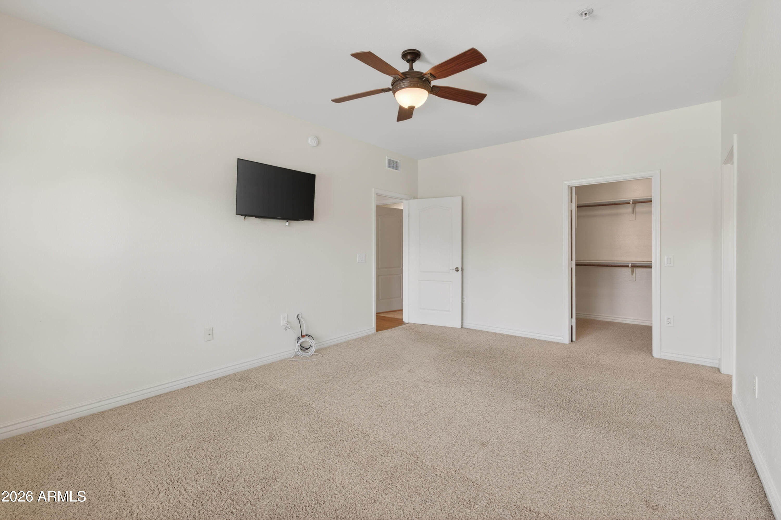 21320 N 56TH Street 2069