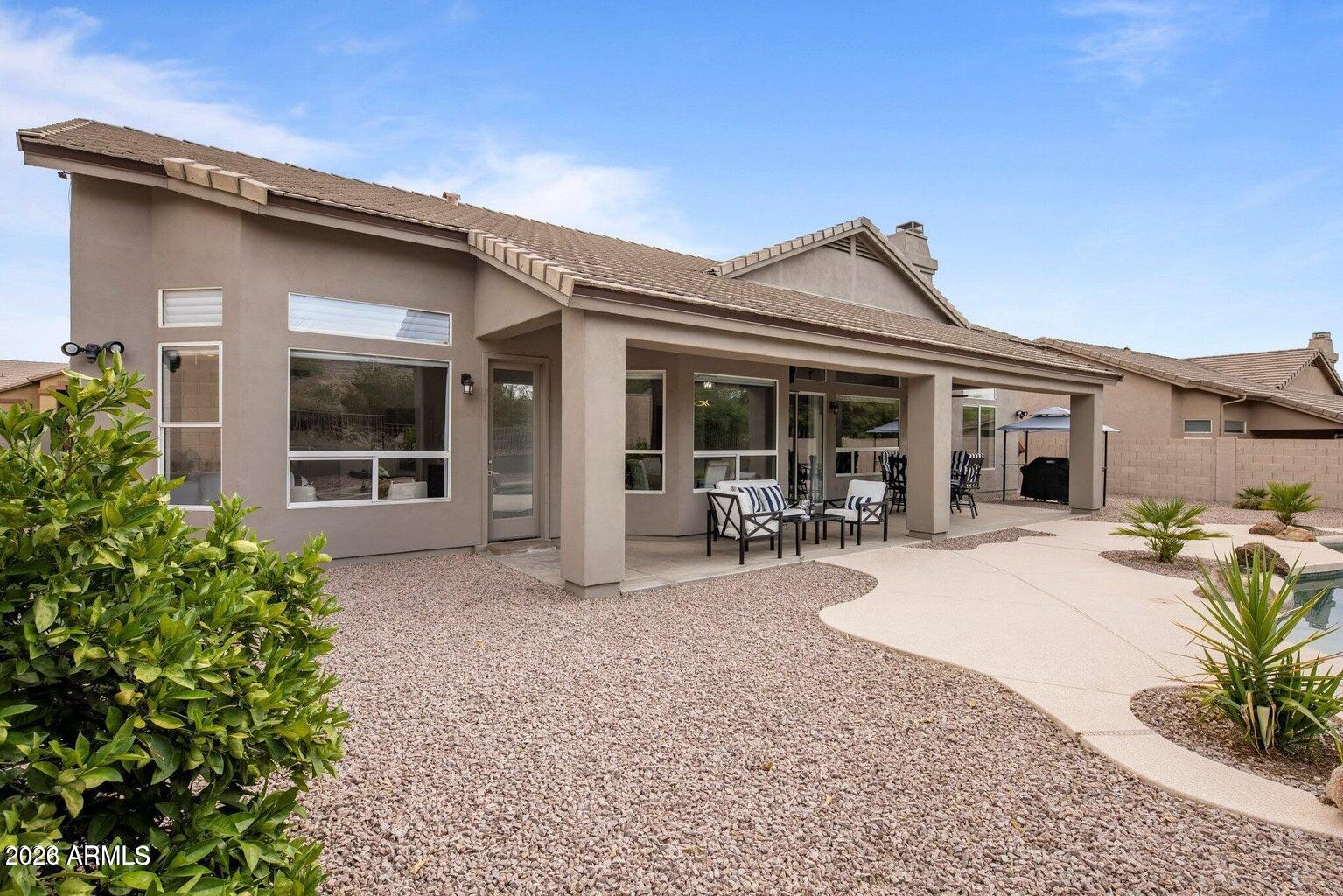 9672 E BALANCING ROCK Road