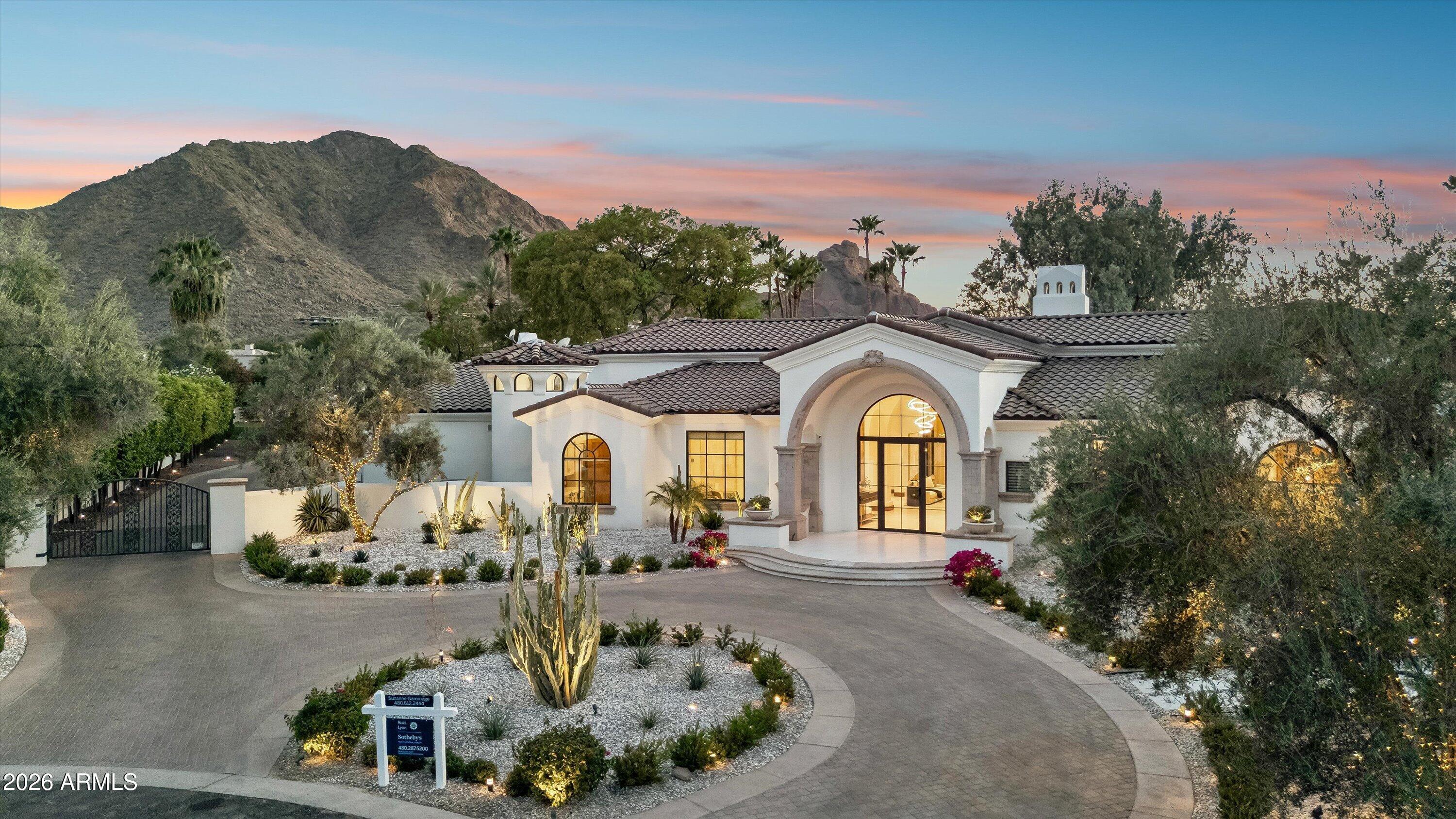 6001 E NAUMANN Drive