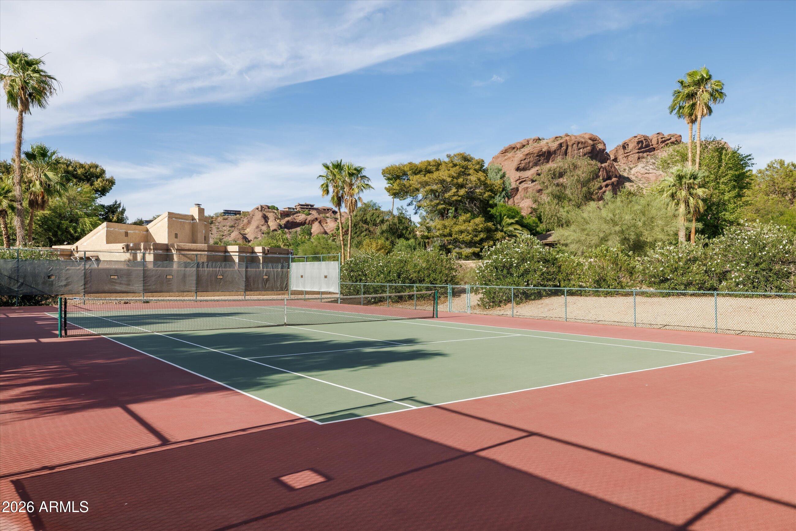 4446 E CAMELBACK Road 103
