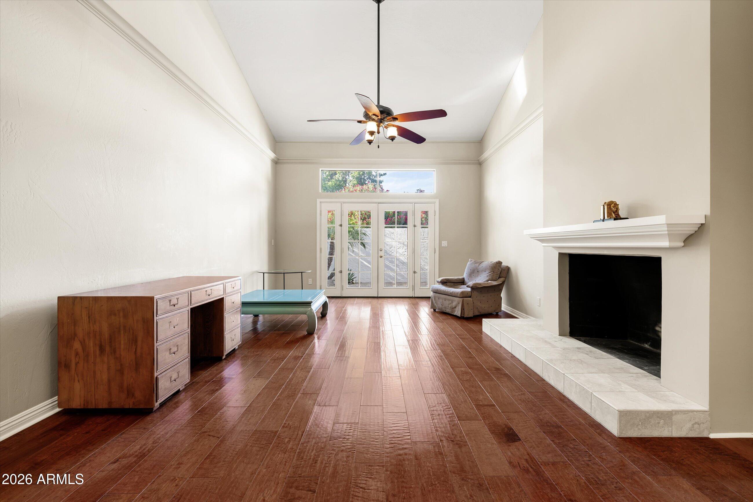 4446 E CAMELBACK Road 103