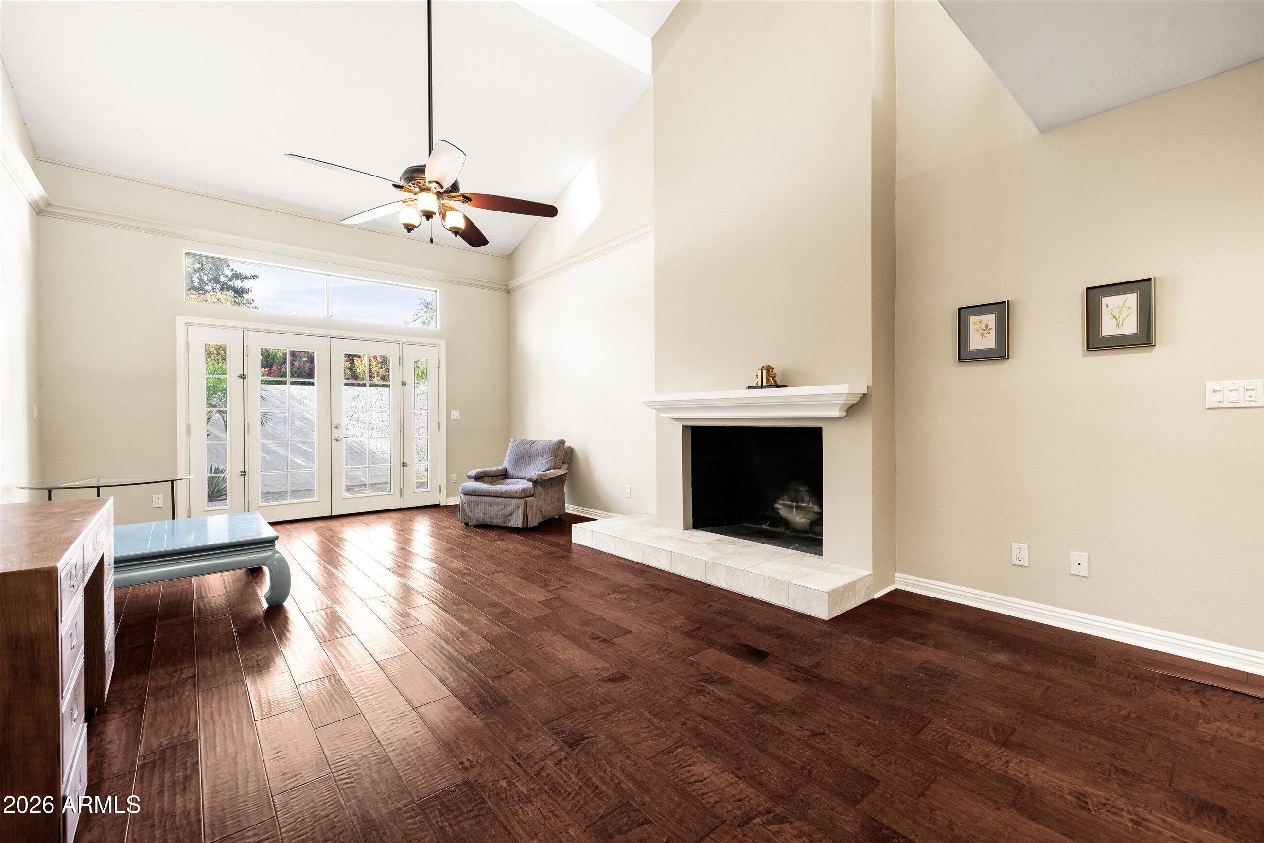 4446 E CAMELBACK Road 103
