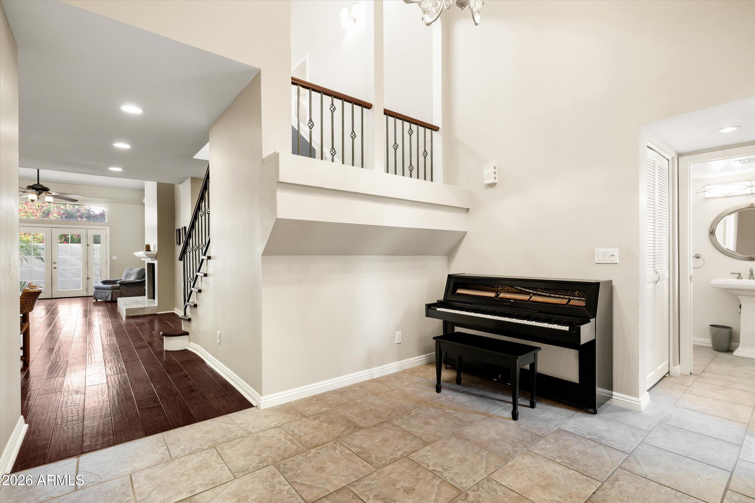 4446 E CAMELBACK Road 103