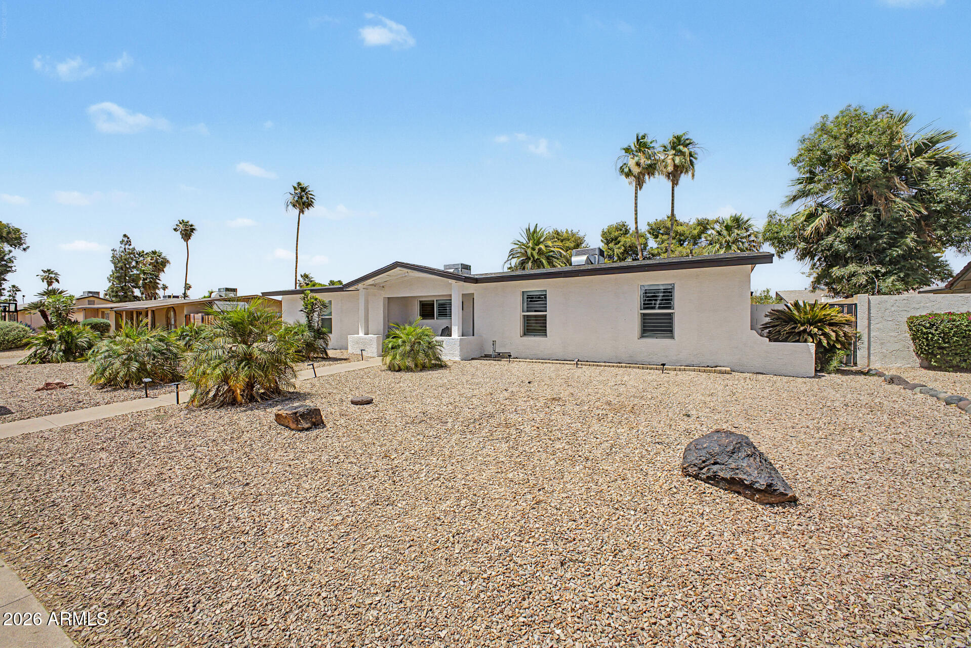 5140 E POINSETTIA Drive