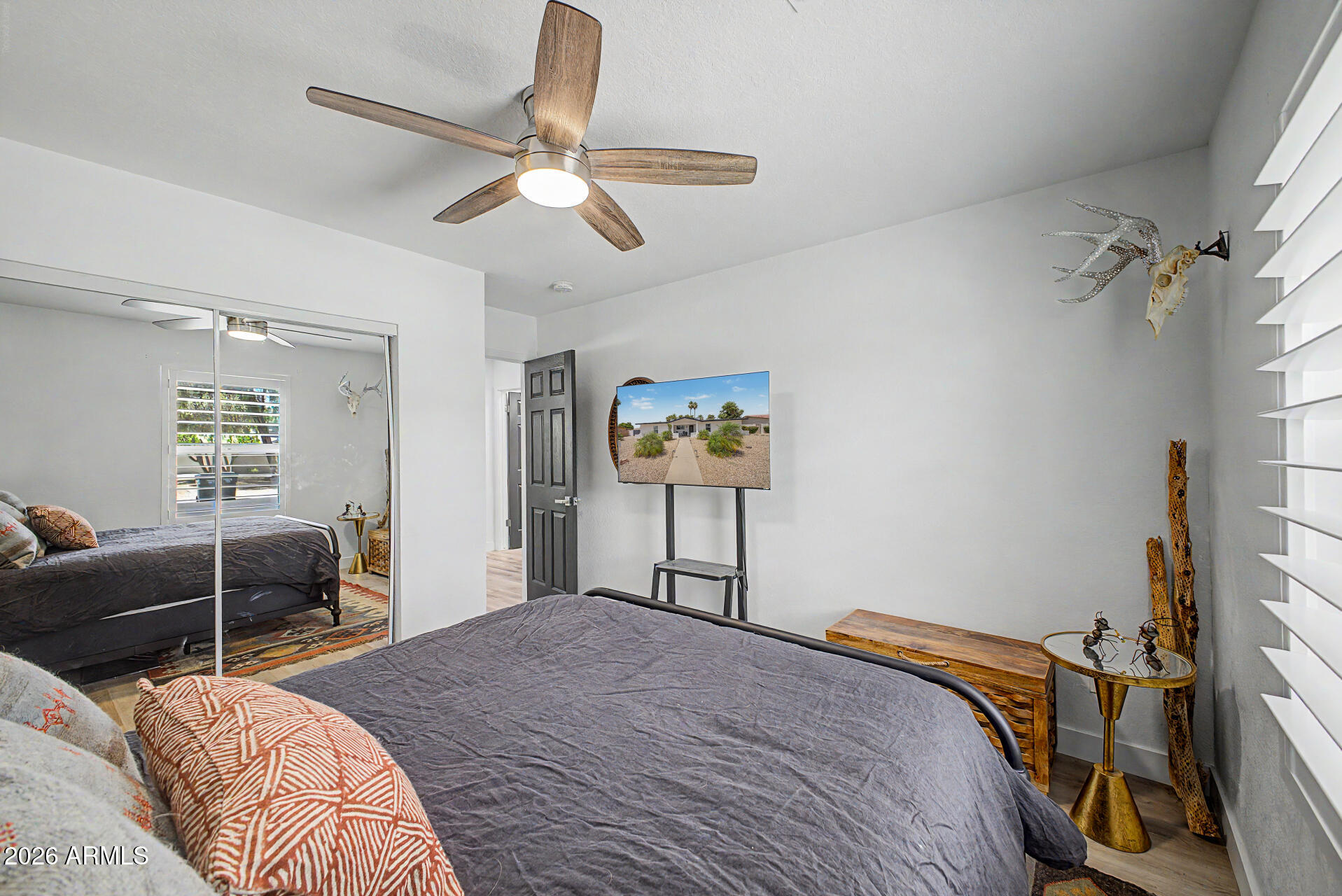 5140 E POINSETTIA Drive