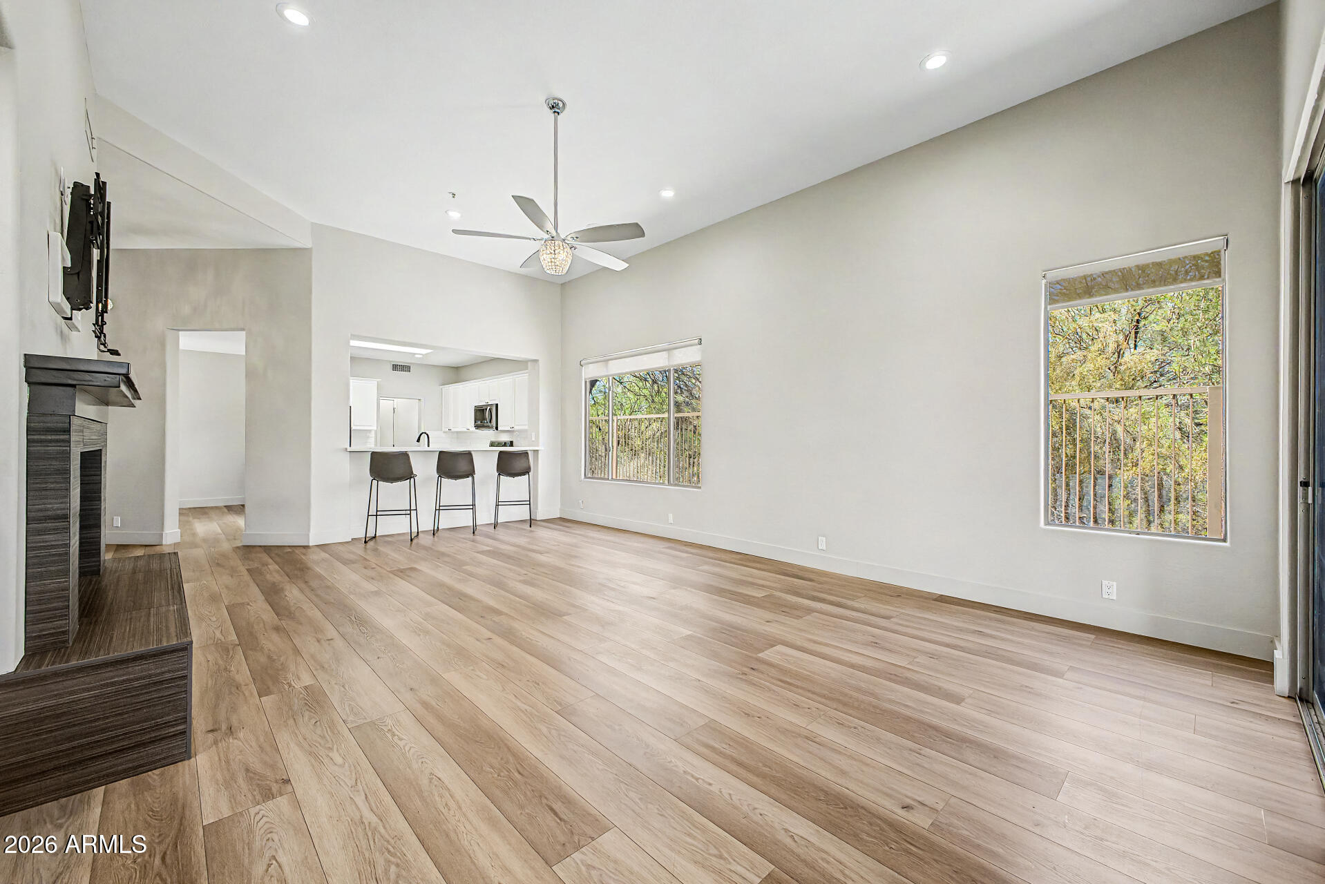 6708 E SOARING EAGLE Way