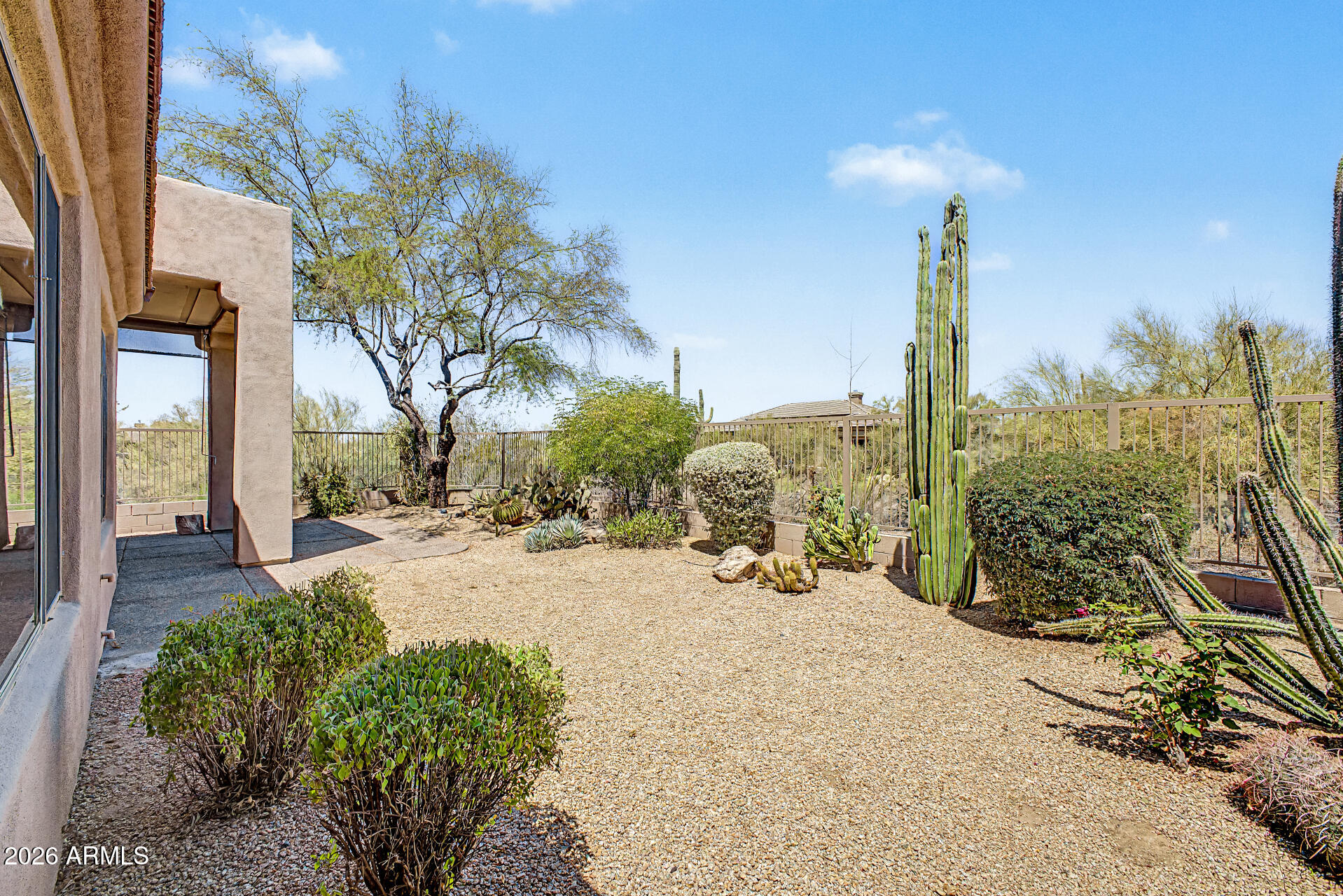 6708 E SOARING EAGLE Way