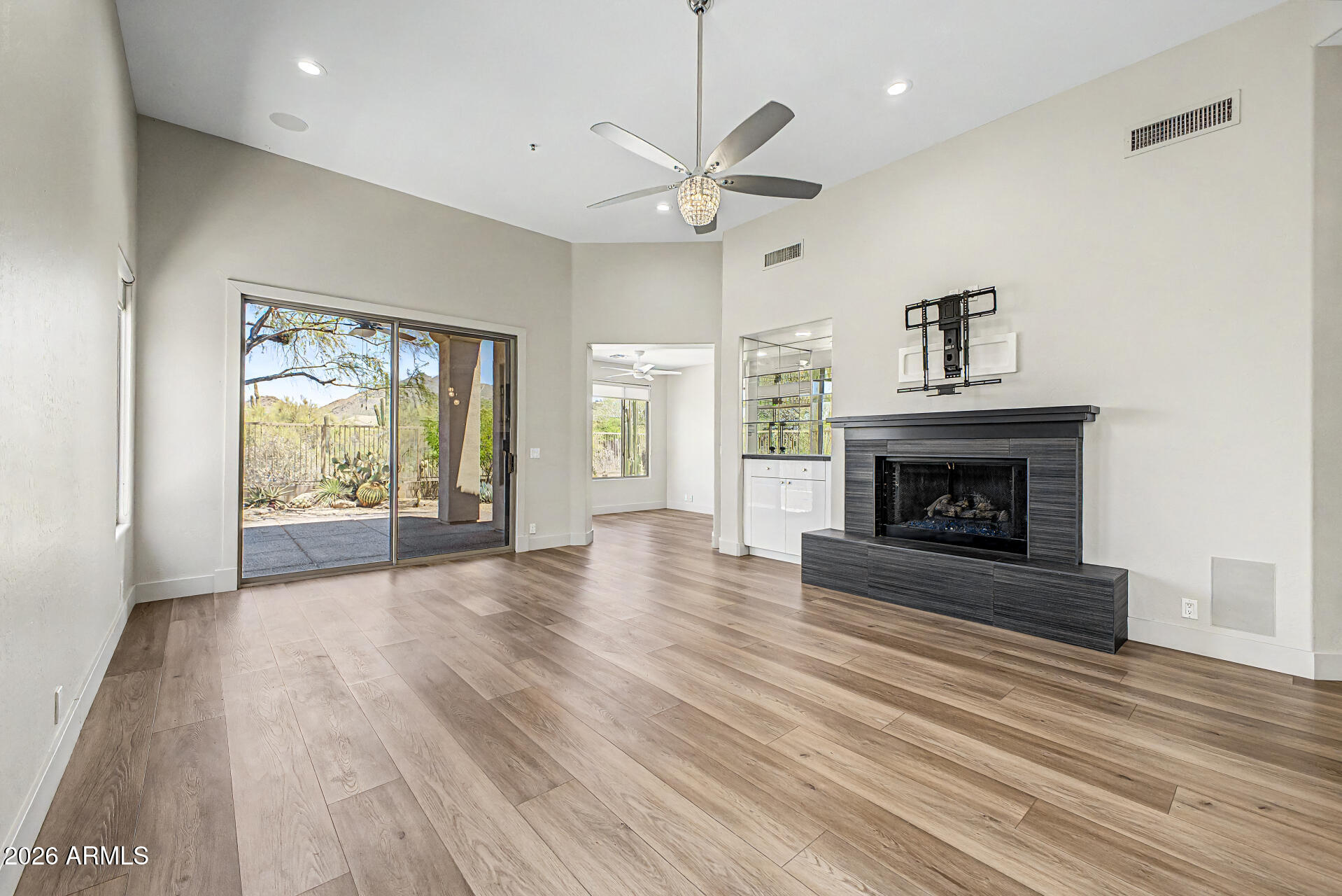 6708 E SOARING EAGLE Way