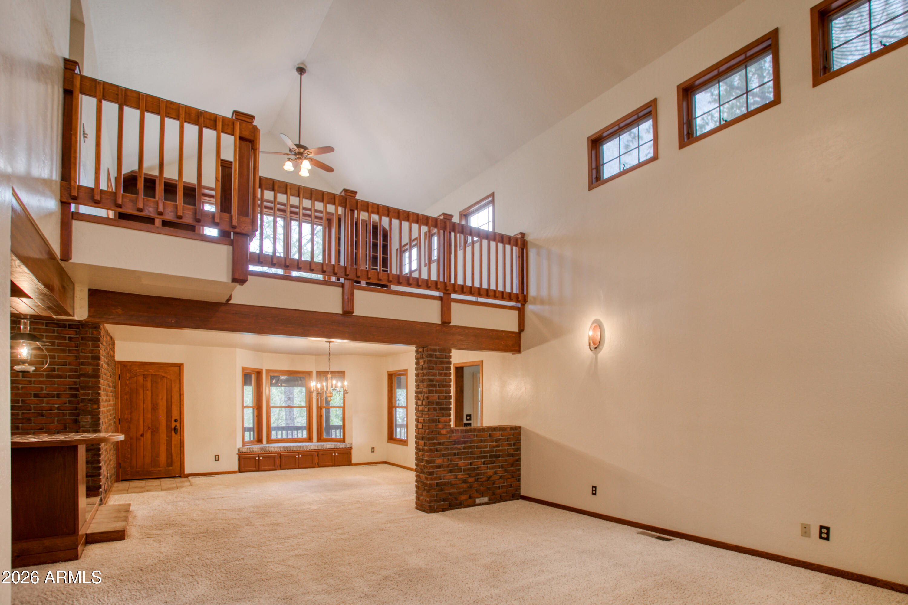 4732 HIGH Drive
