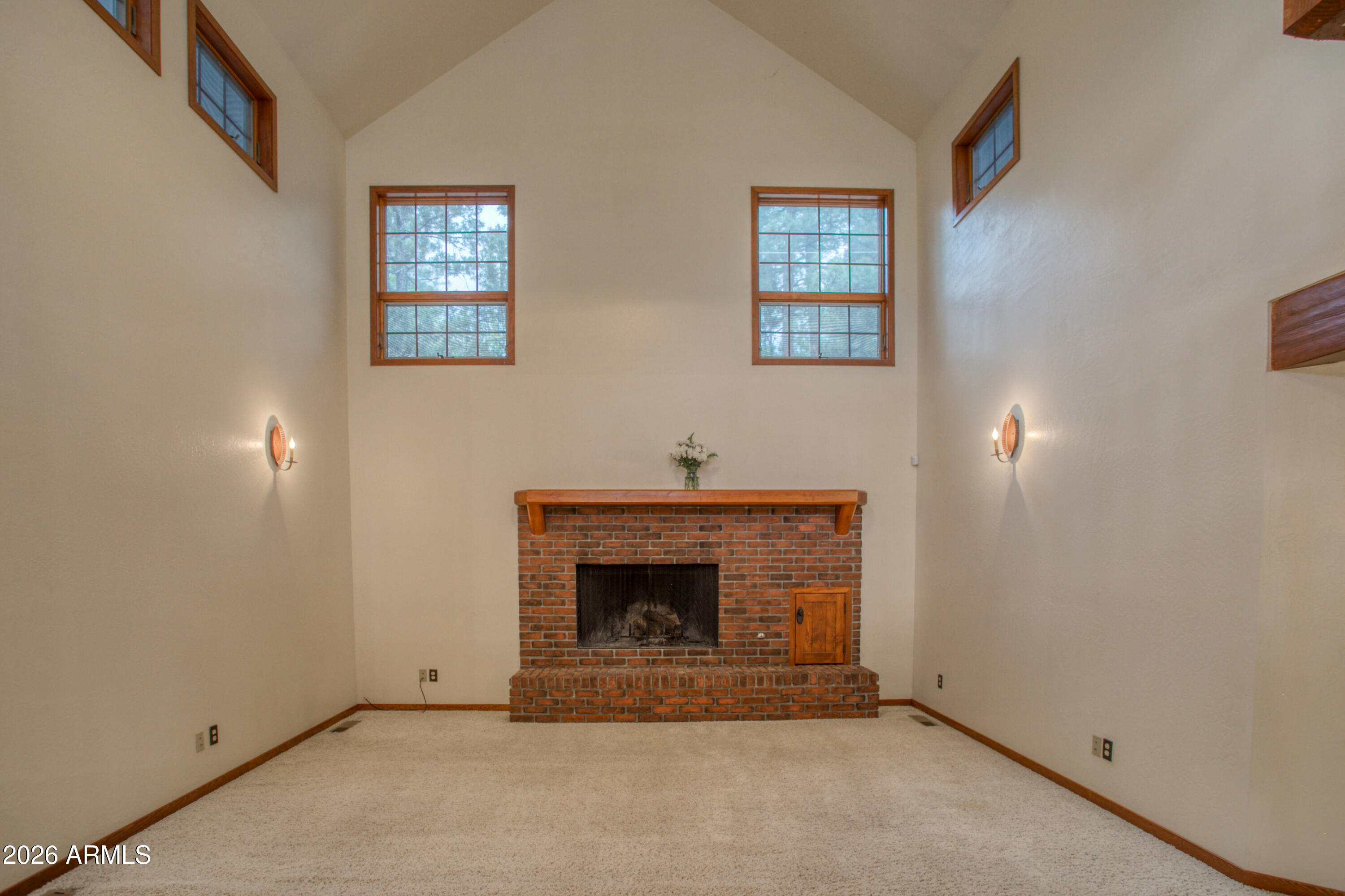 4732 HIGH Drive