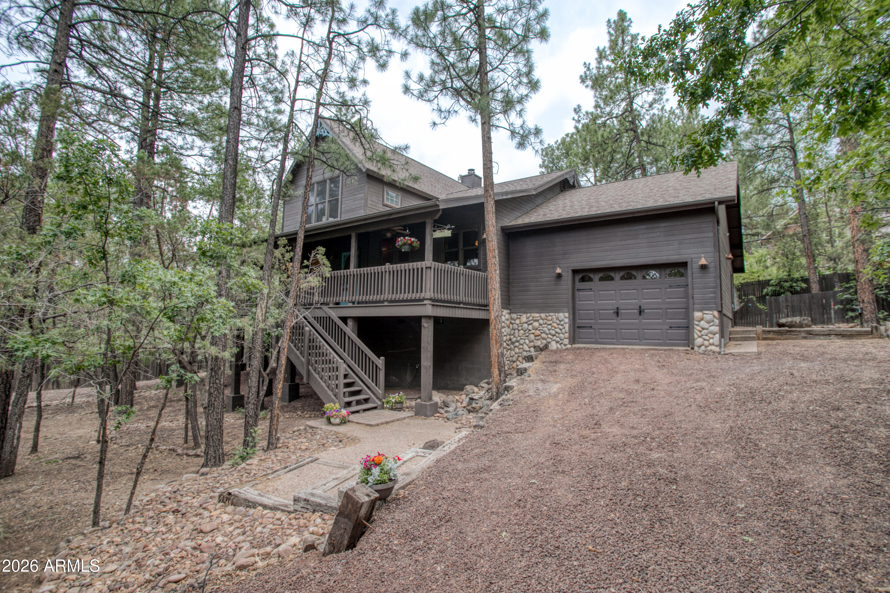 4732 HIGH Drive