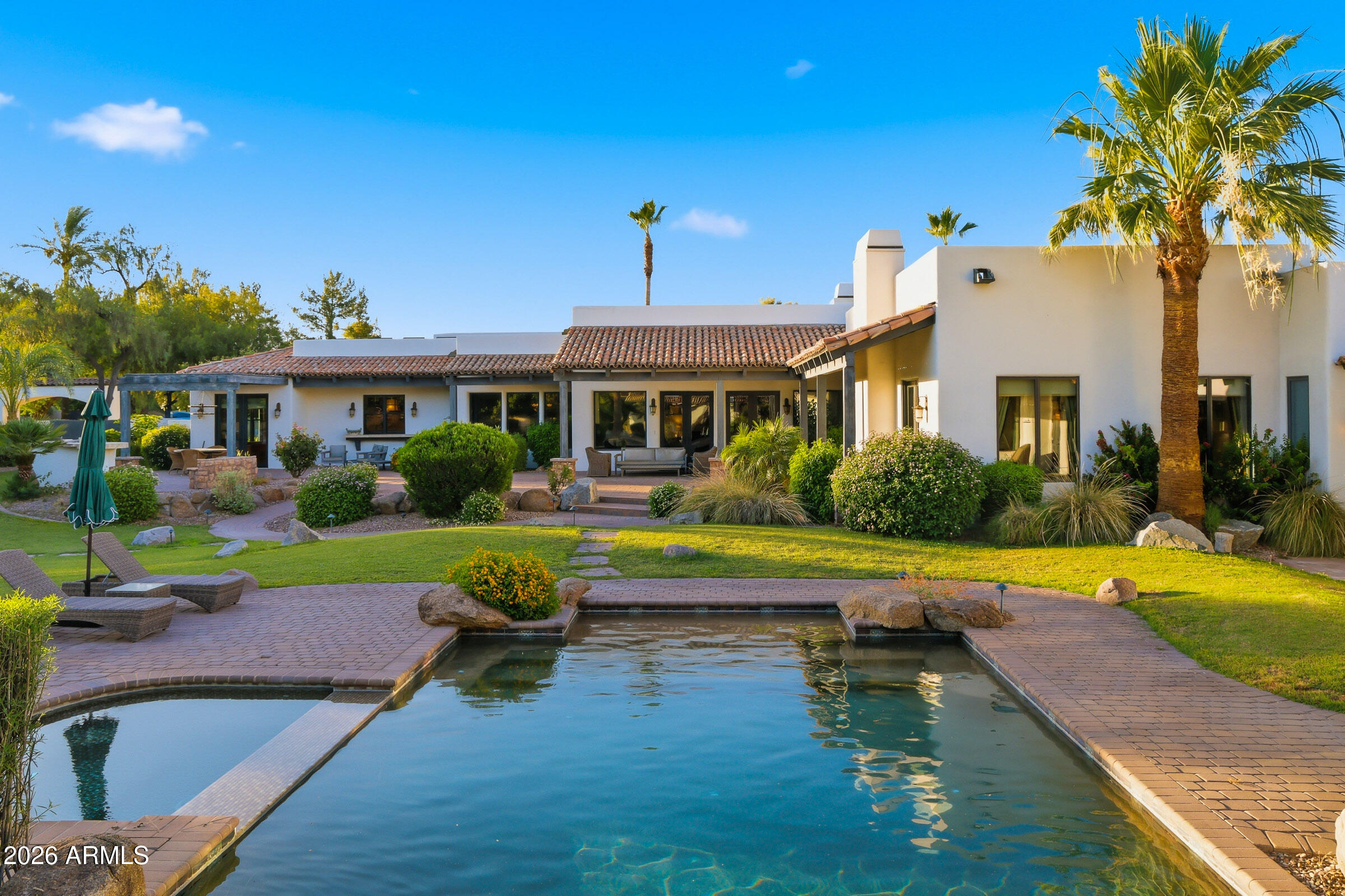 7035 E Berneil Drive