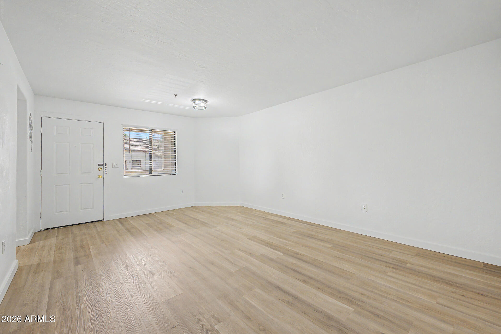 1287 N ALMA SCHOOL Road 259