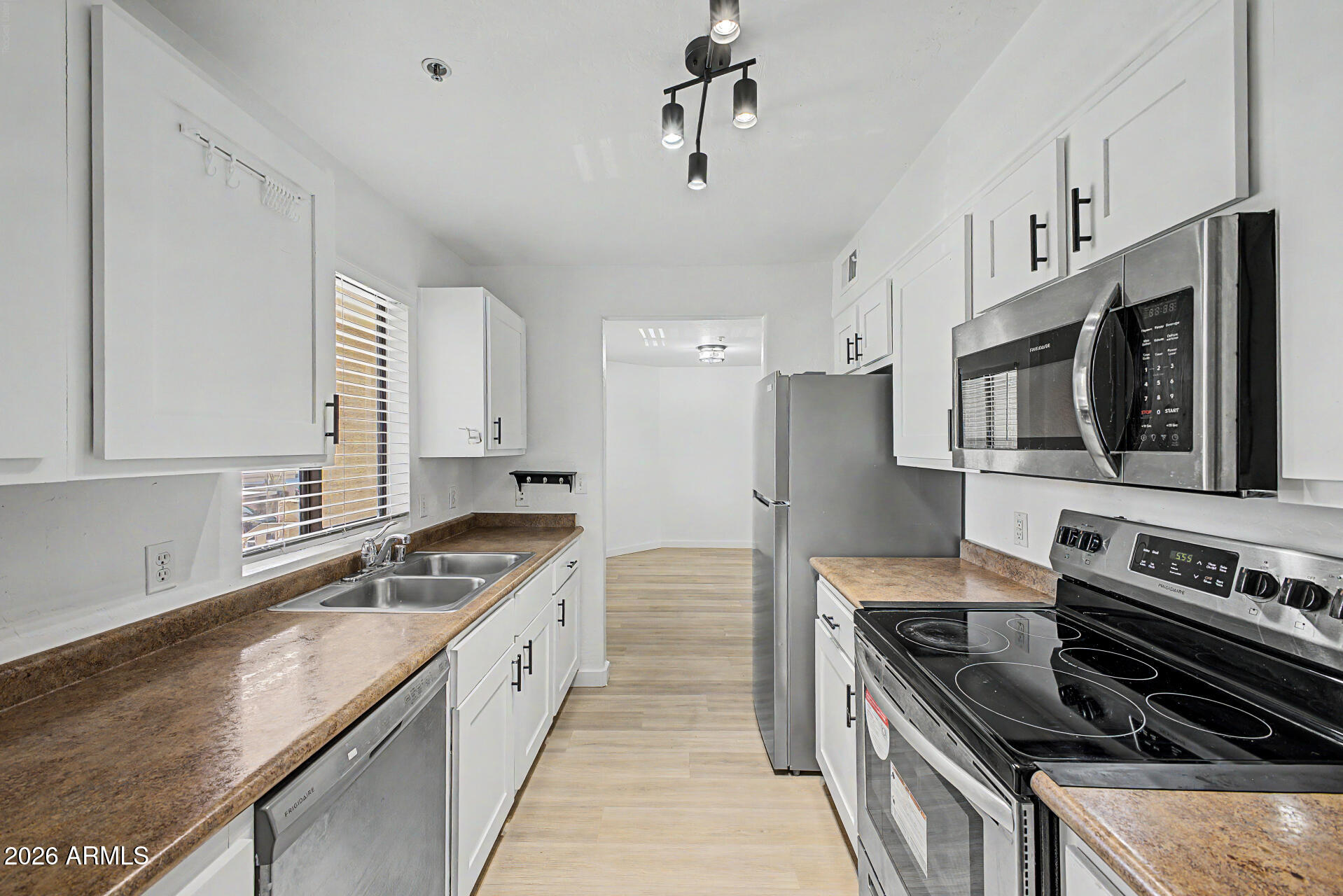 1287 N ALMA SCHOOL Road 259