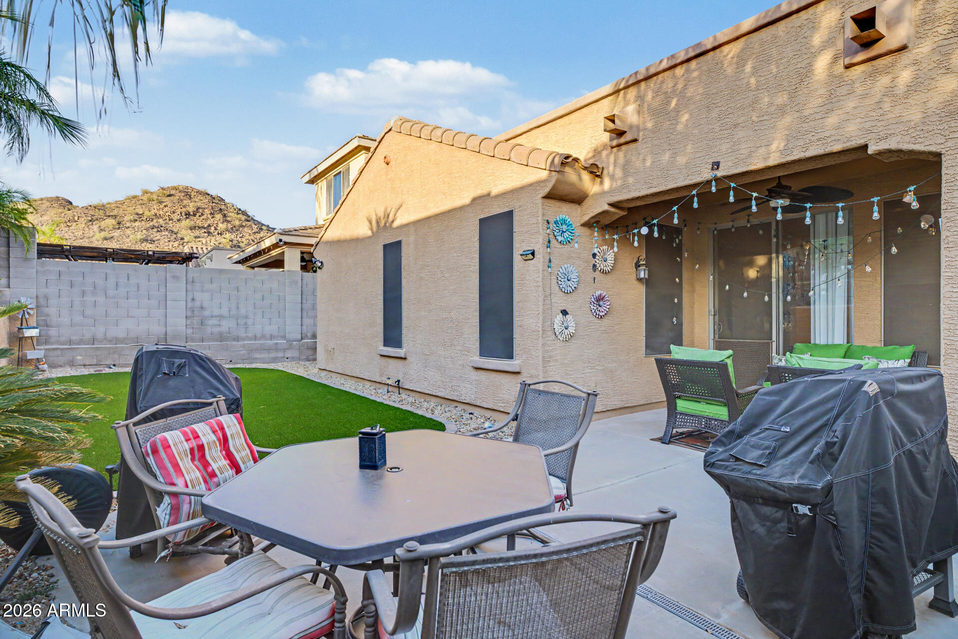 7124 W RED HAWK Drive