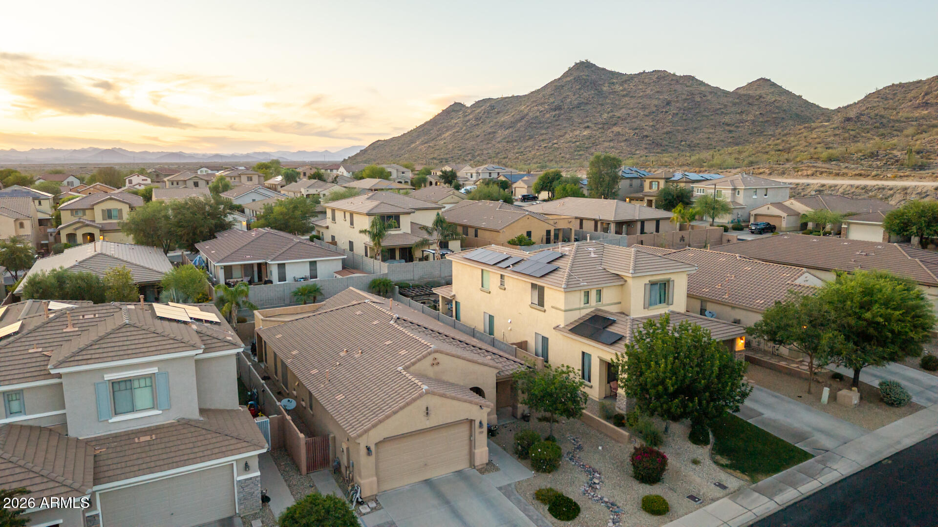 7124 W RED HAWK Drive
