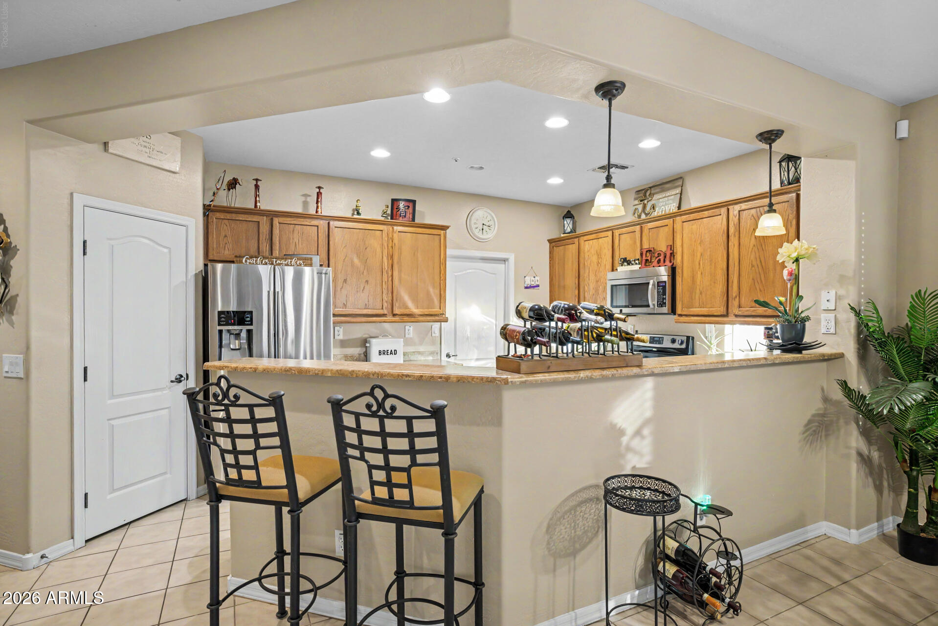 7124 W RED HAWK Drive