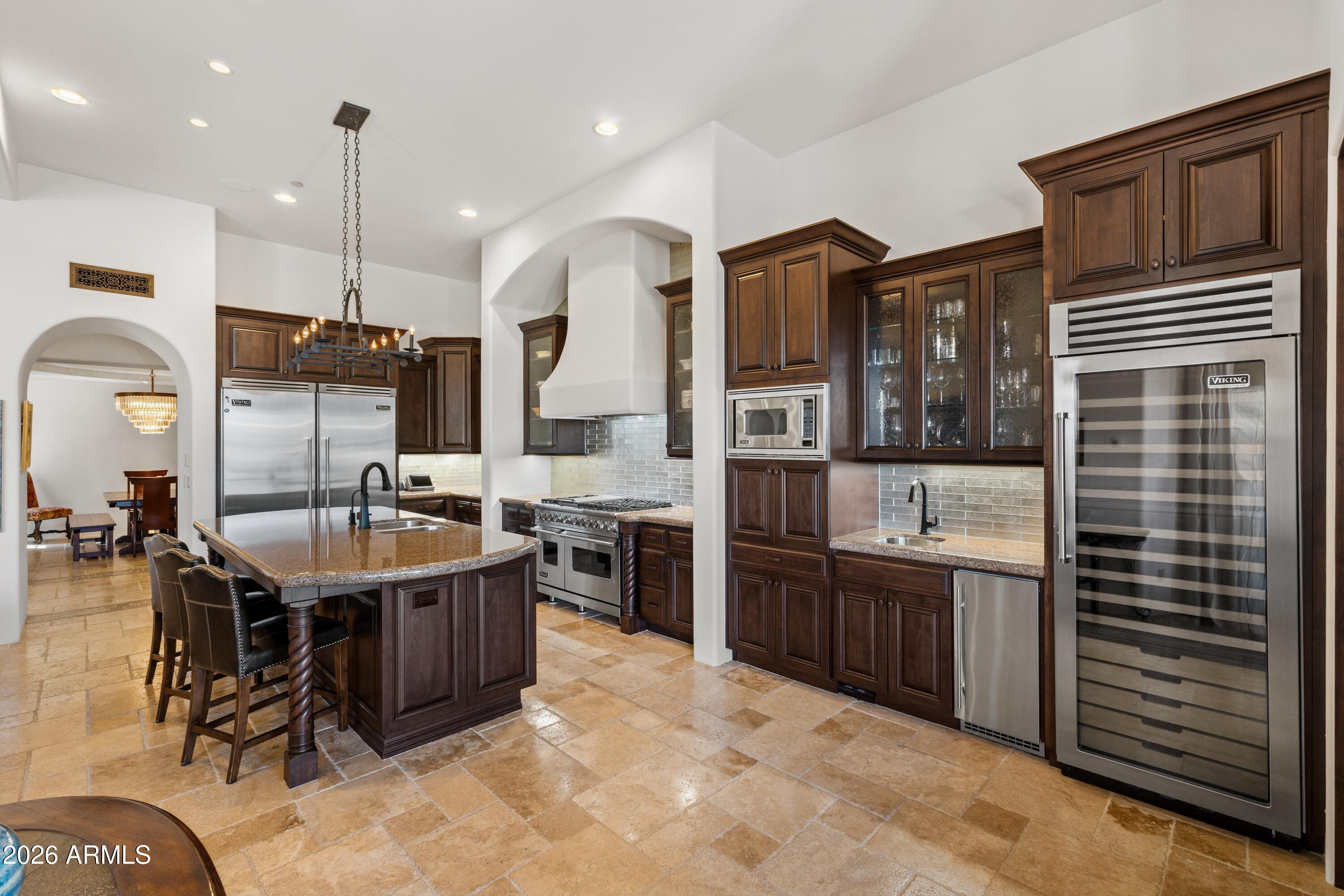 10585 E CRESCENT MOON Drive 4