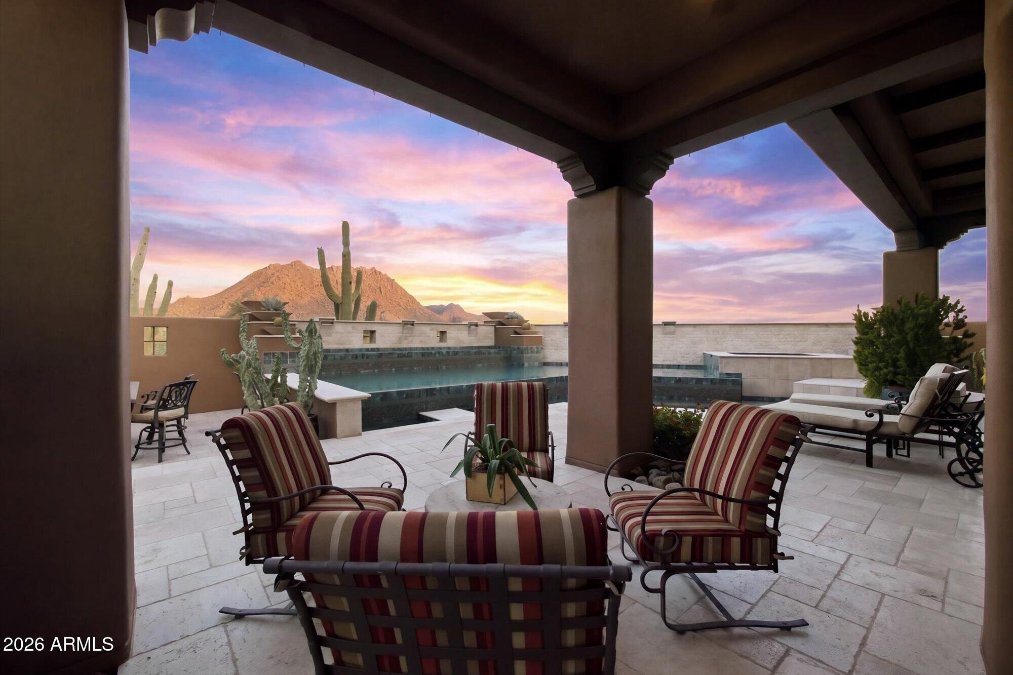 10585 E CRESCENT MOON Drive 4