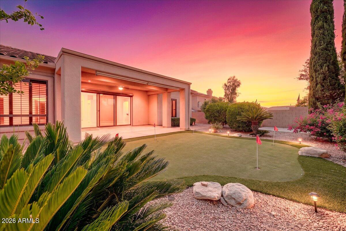 12446 N VIA LA PLAYA Drive