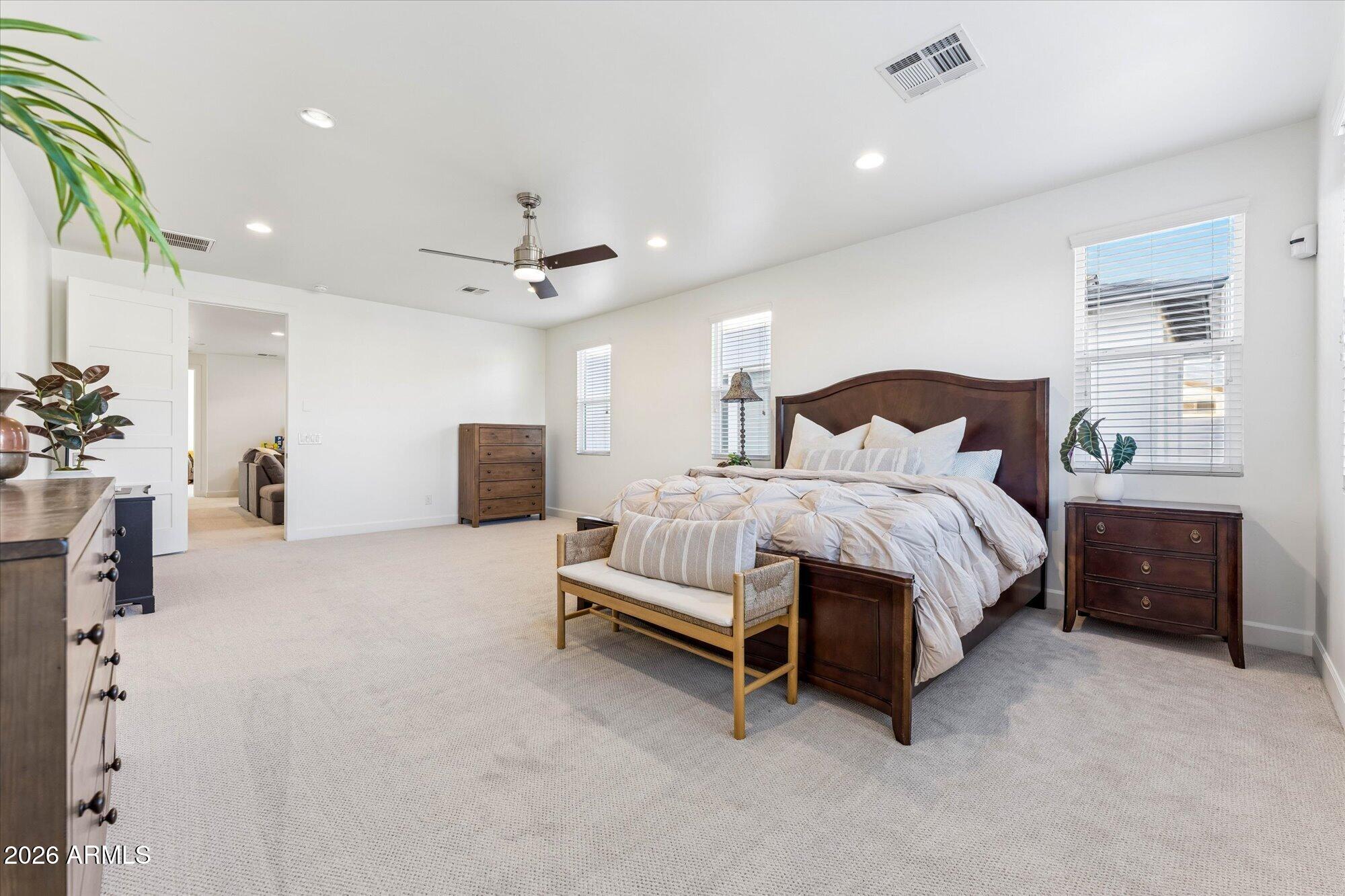 3829 E CRITTENDEN Lane