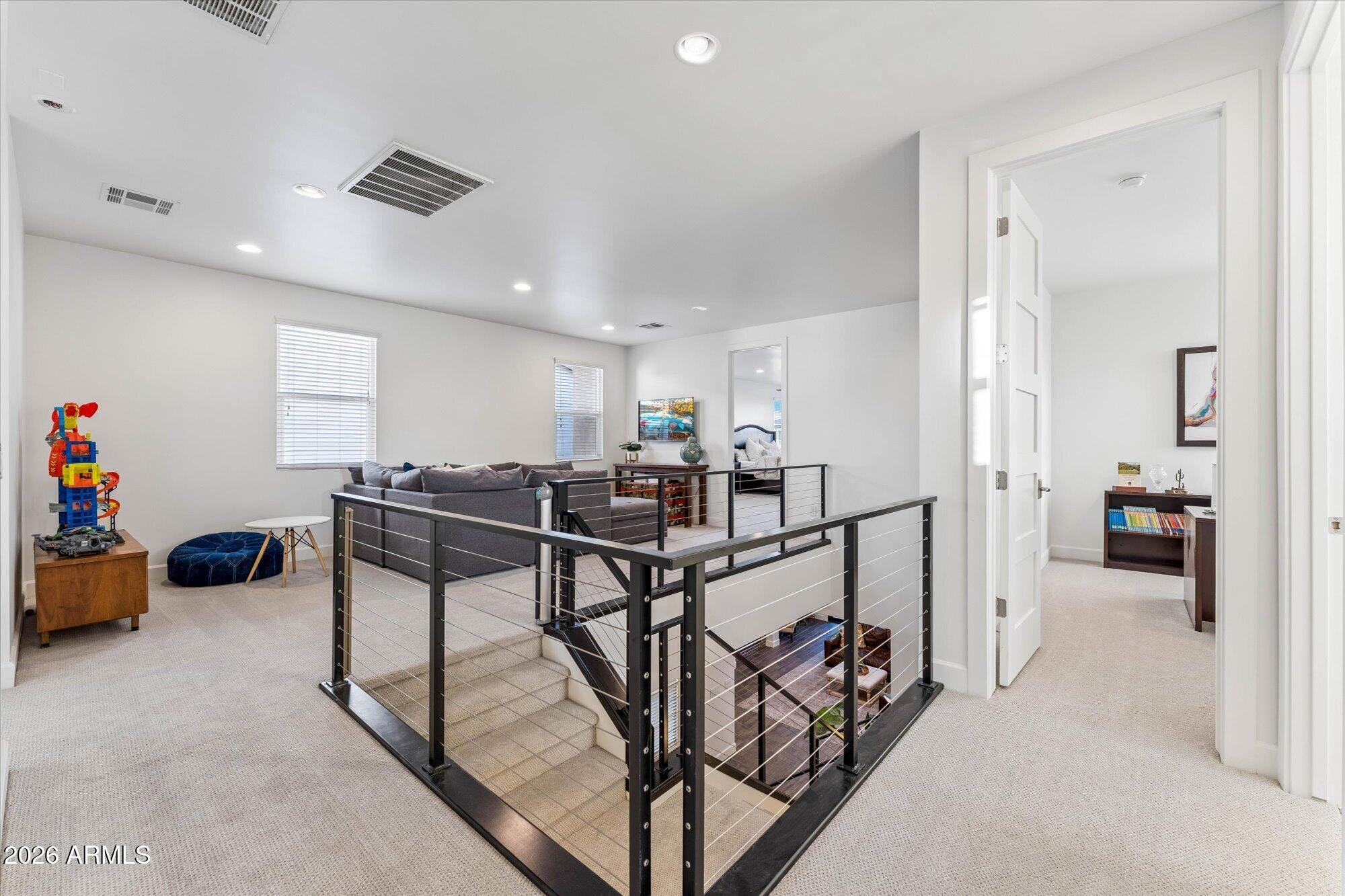 3829 E CRITTENDEN Lane