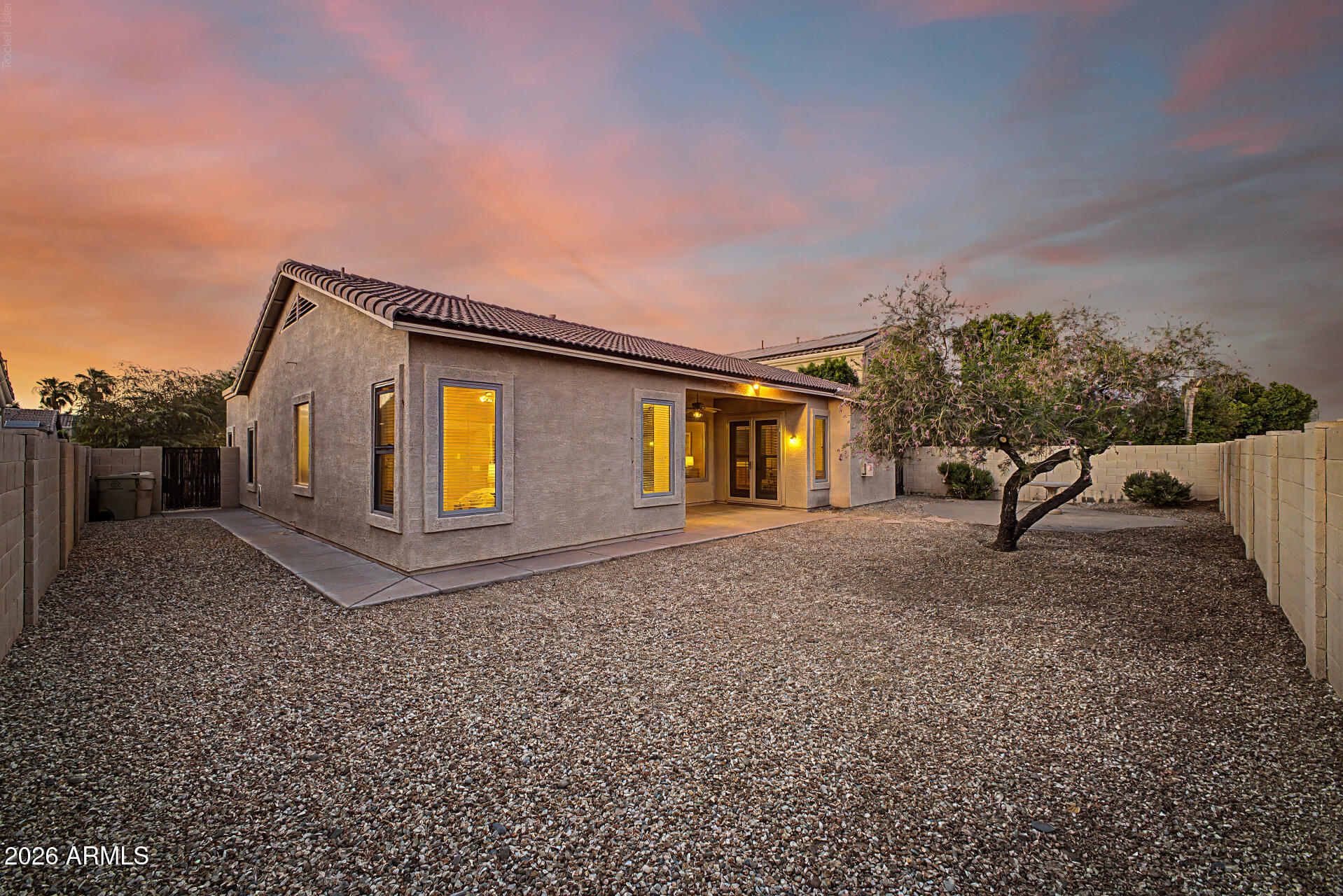 5173 W MURIEL Drive