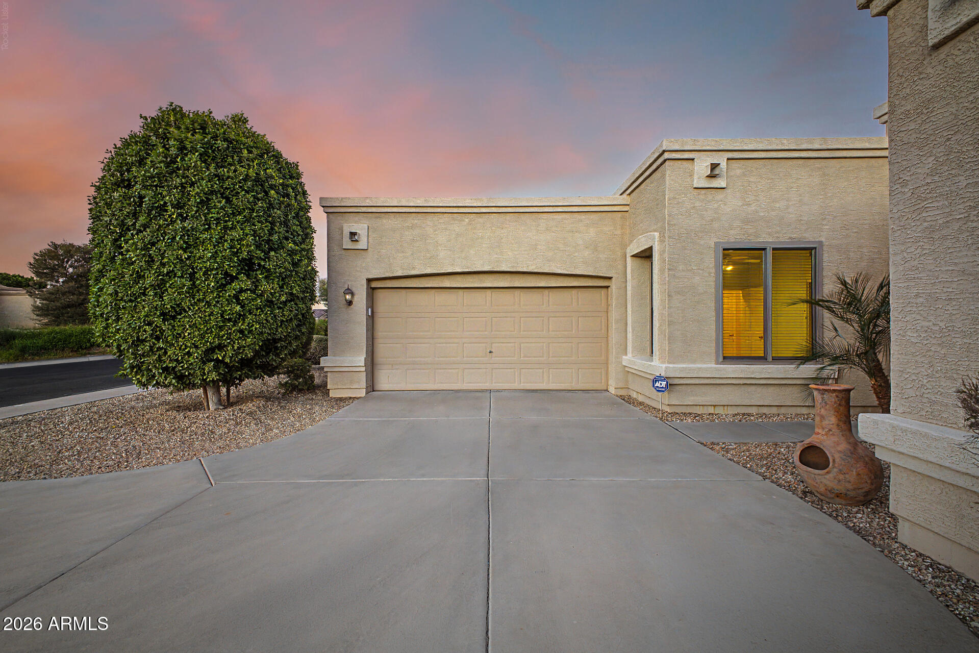 5173 W MURIEL Drive