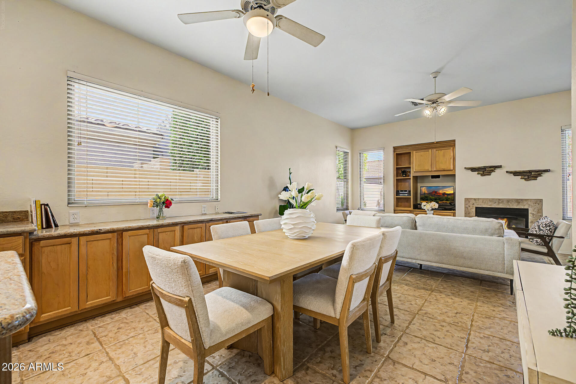 5173 W MURIEL Drive